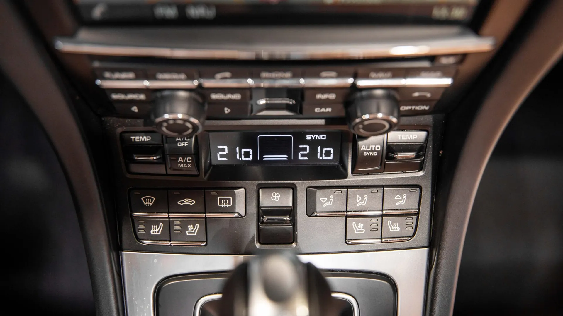 Porsche 991.1 — photo 25