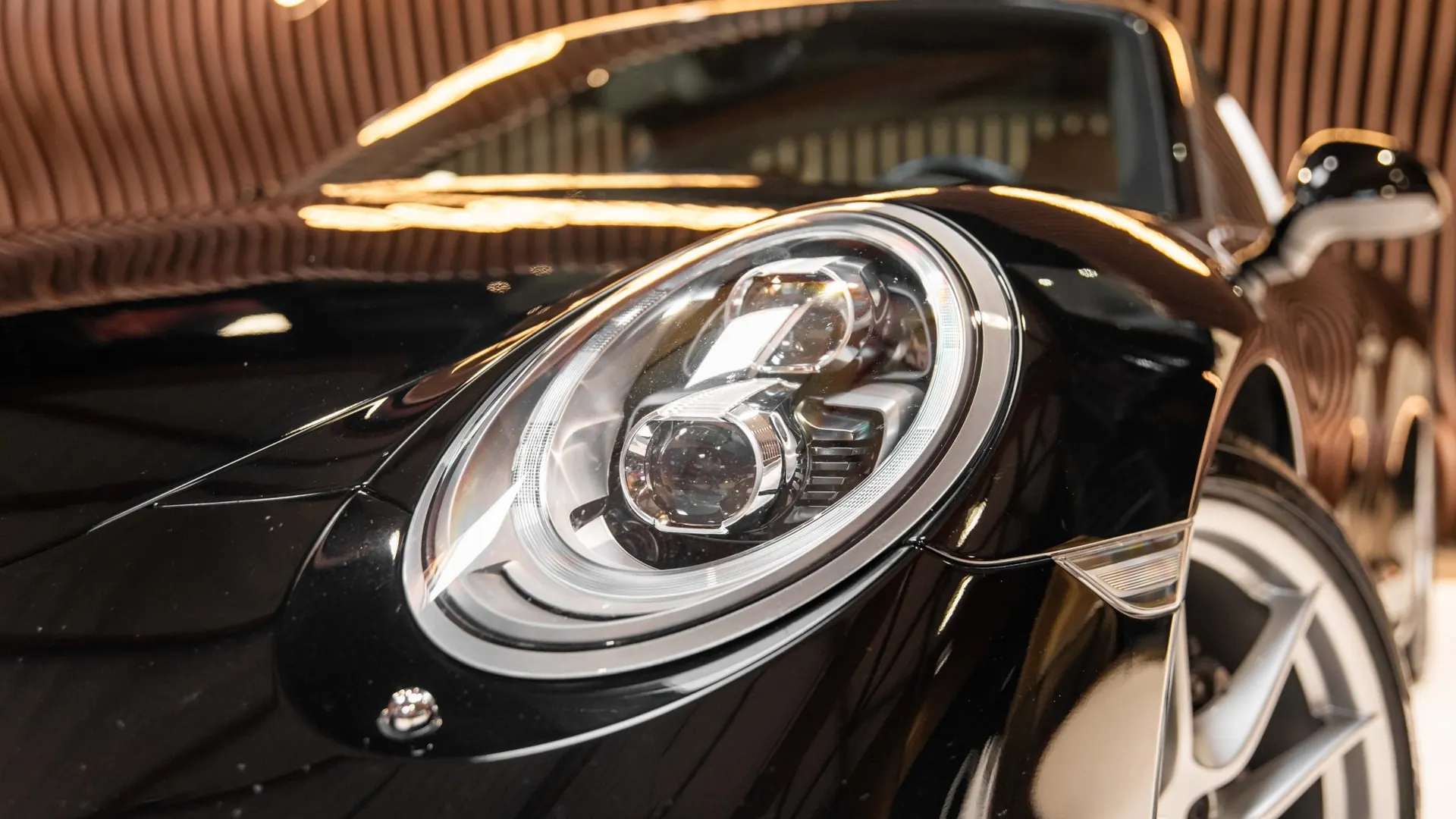 Porsche 991.1 — photo 50