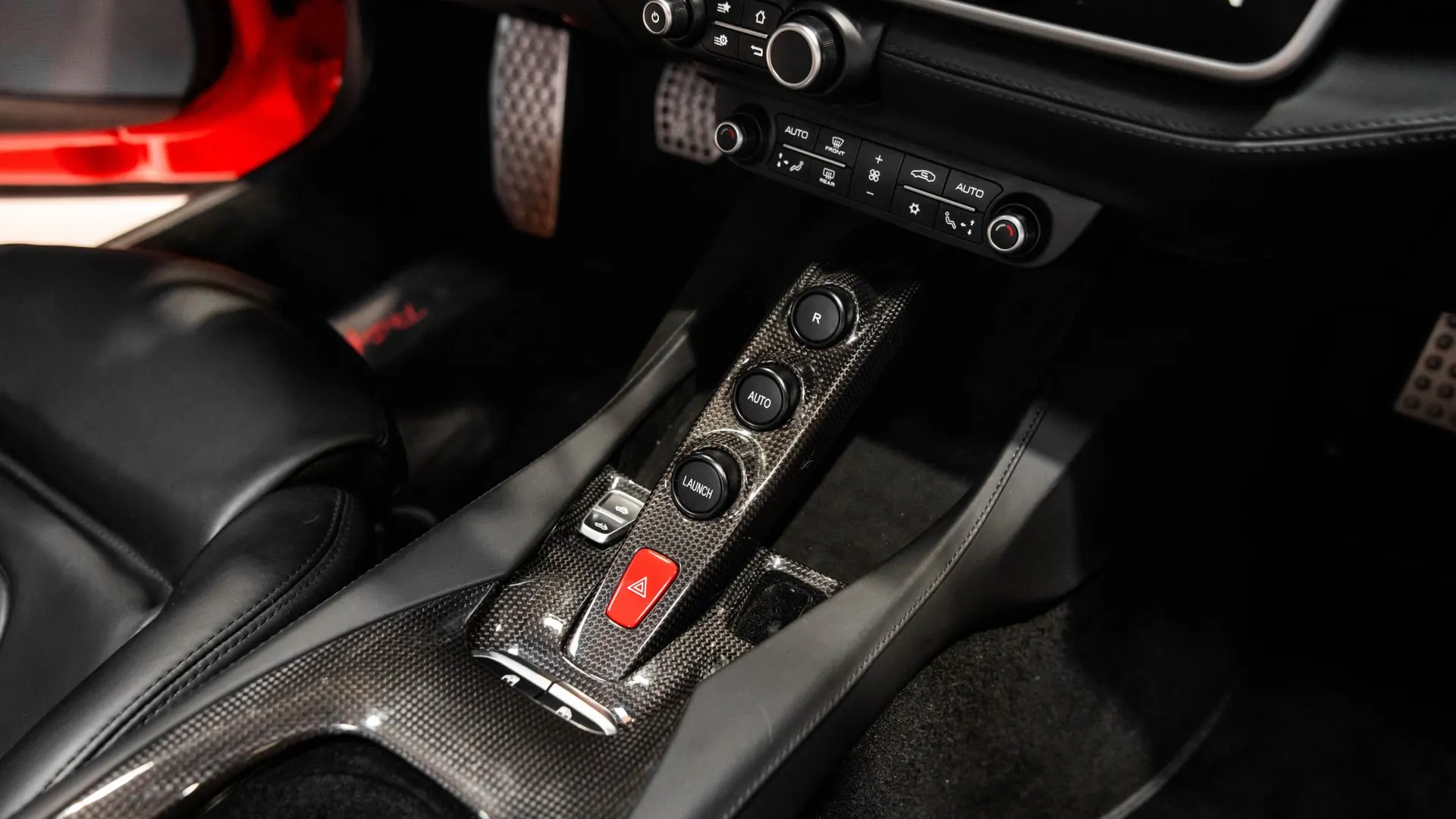 Ferrari Portofino — photo 25