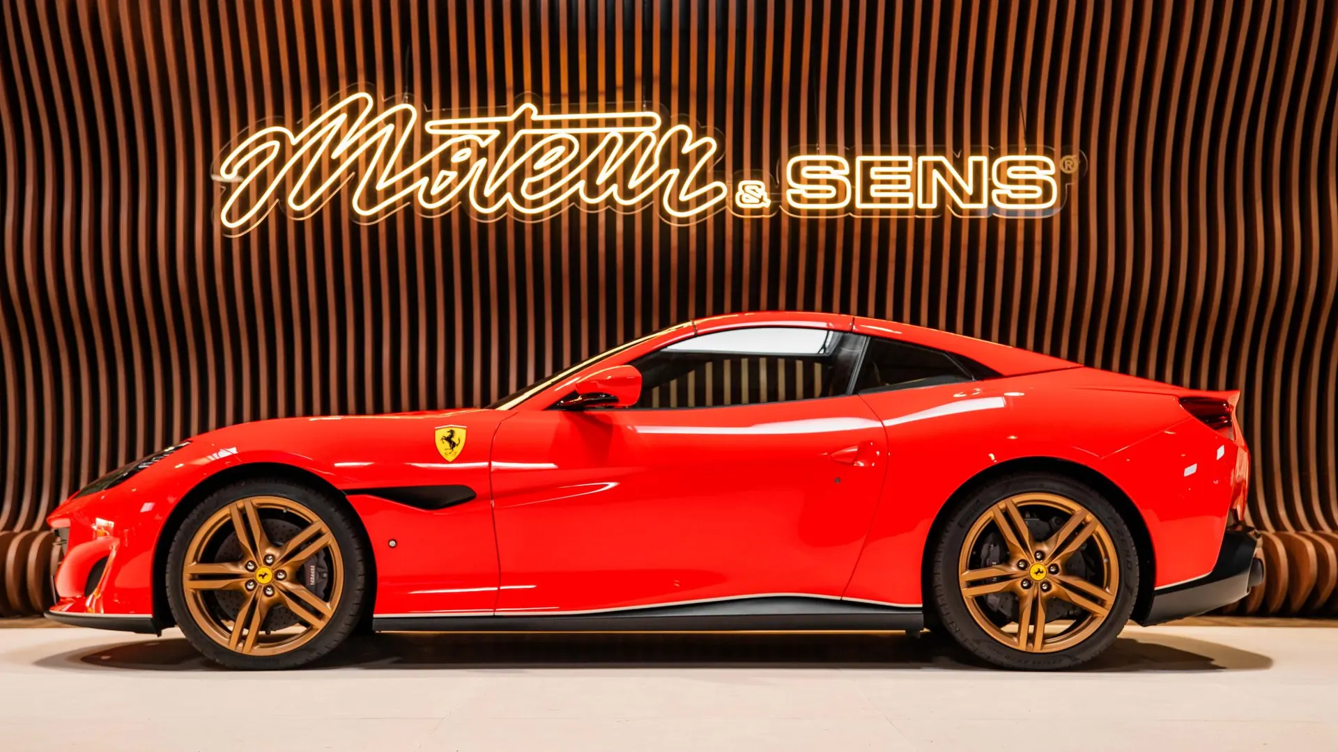 Ferrari Portofino — photo 5