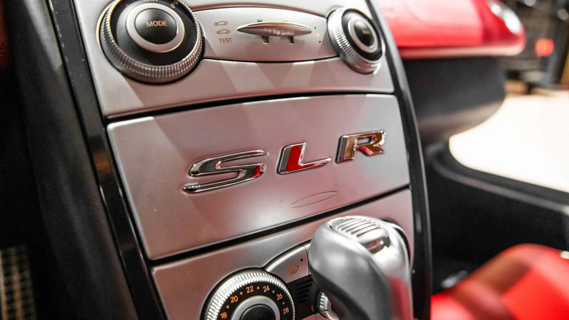 Mercedes-Benz SLR — photo 17