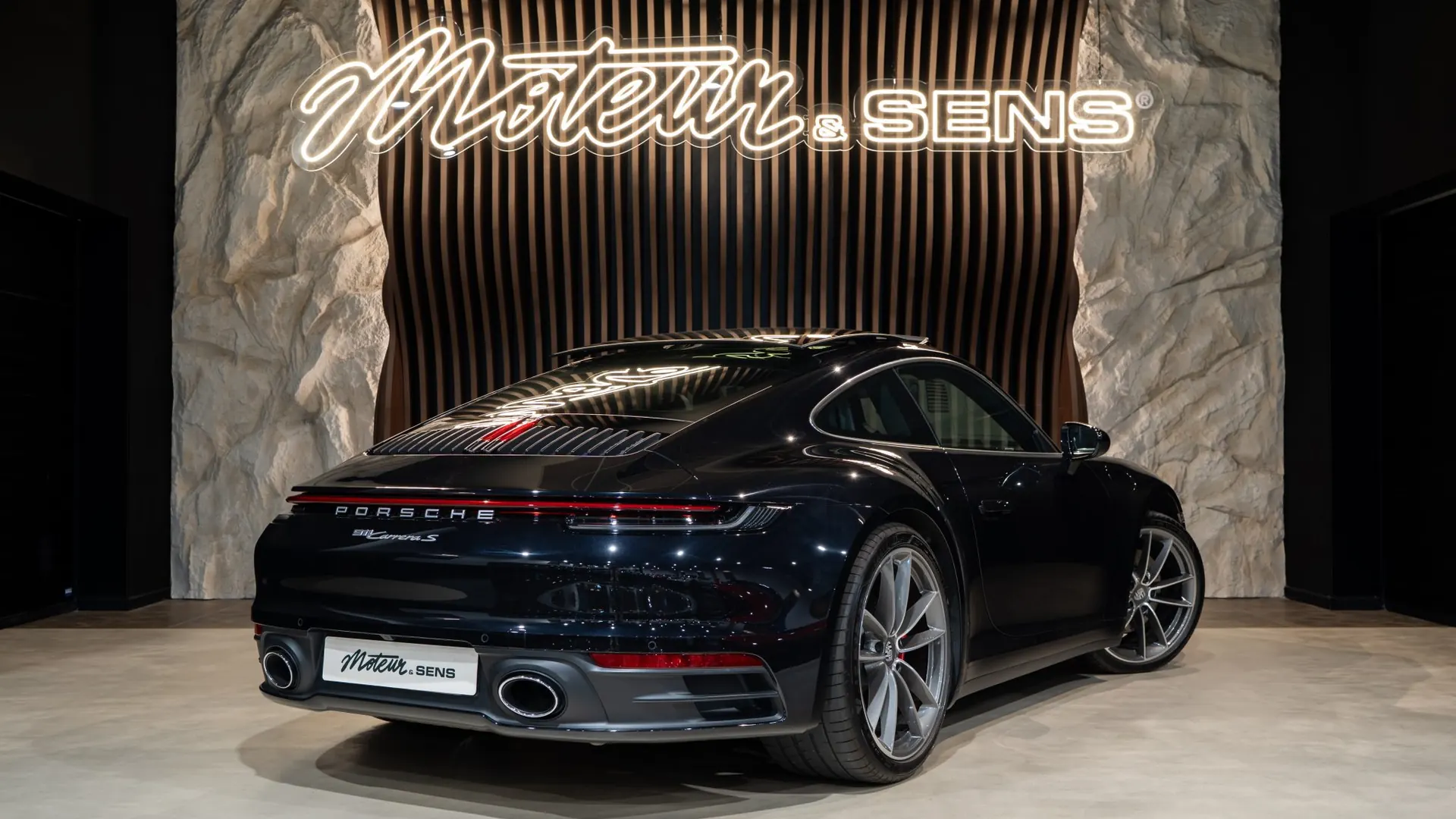 Porsche 911 — photo 2