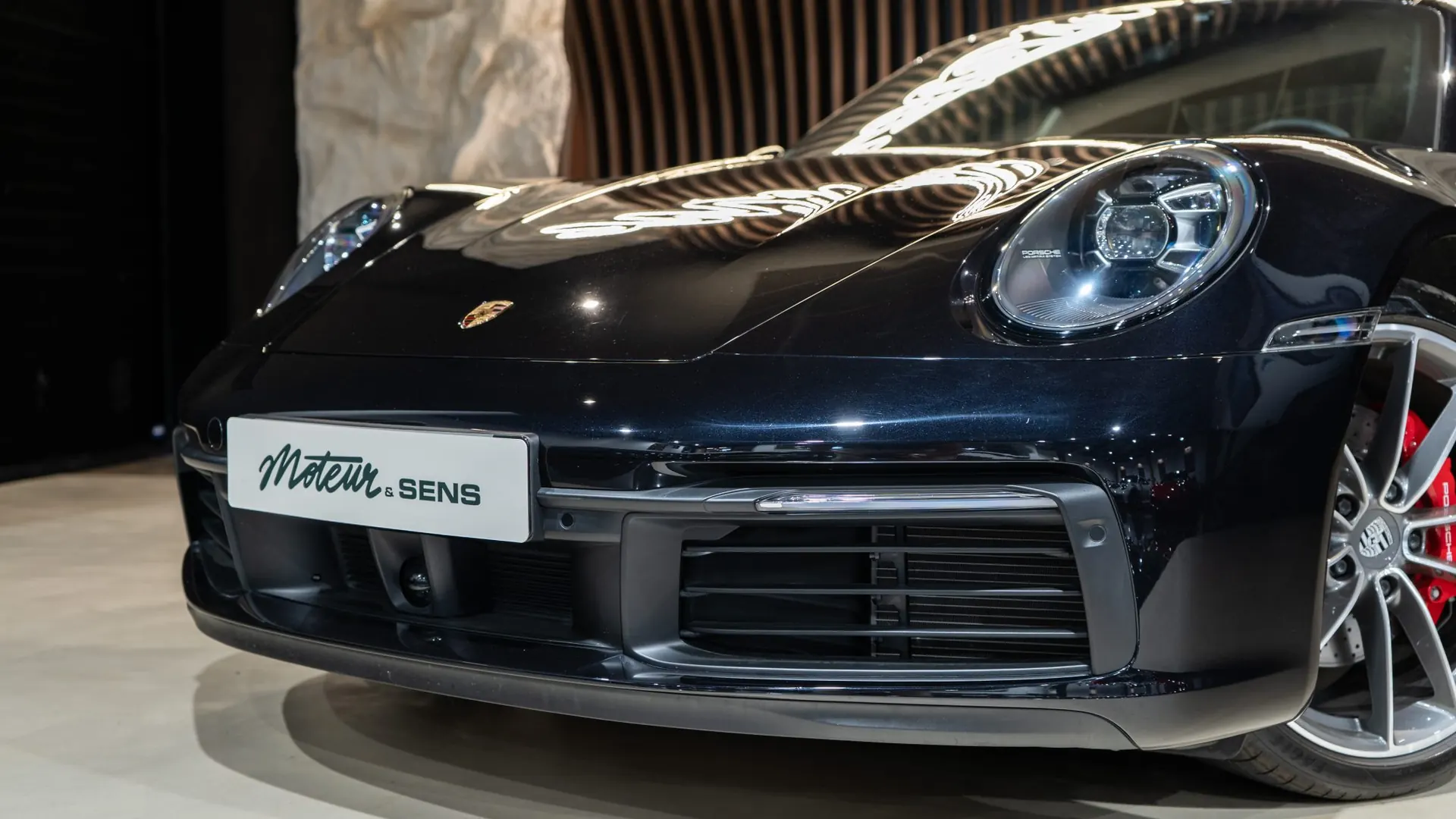 Porsche 911 — photo 34