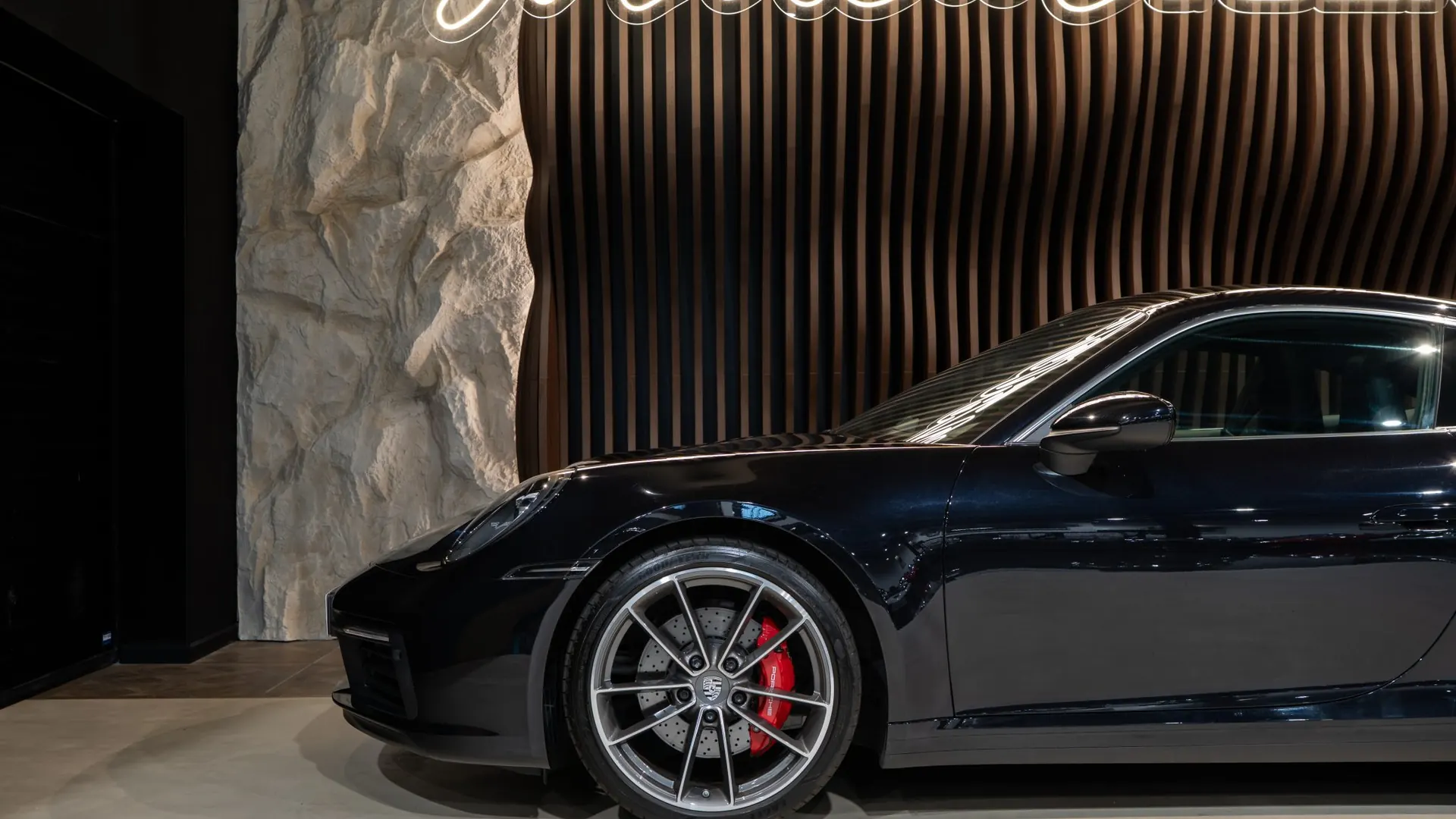 Porsche 911 — photo 30