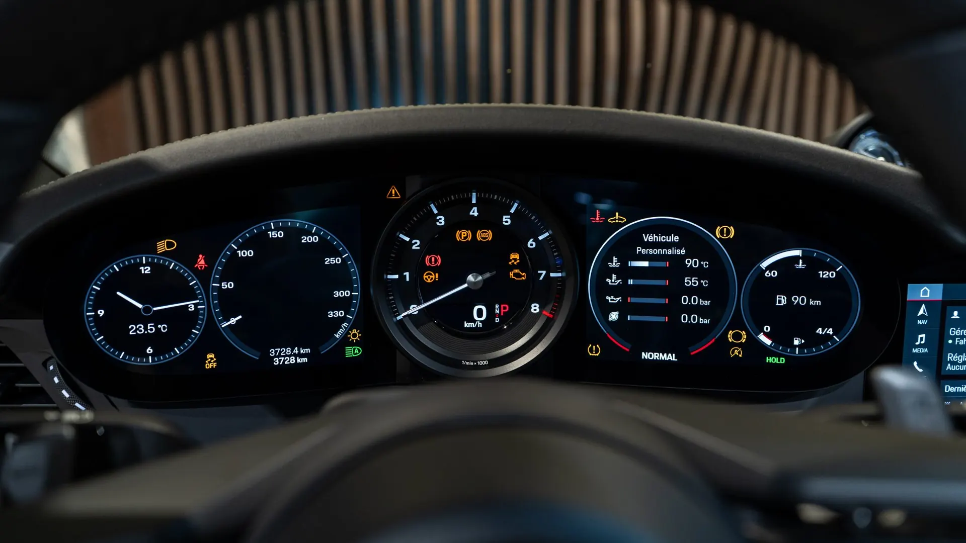 Porsche 911 — photo 13