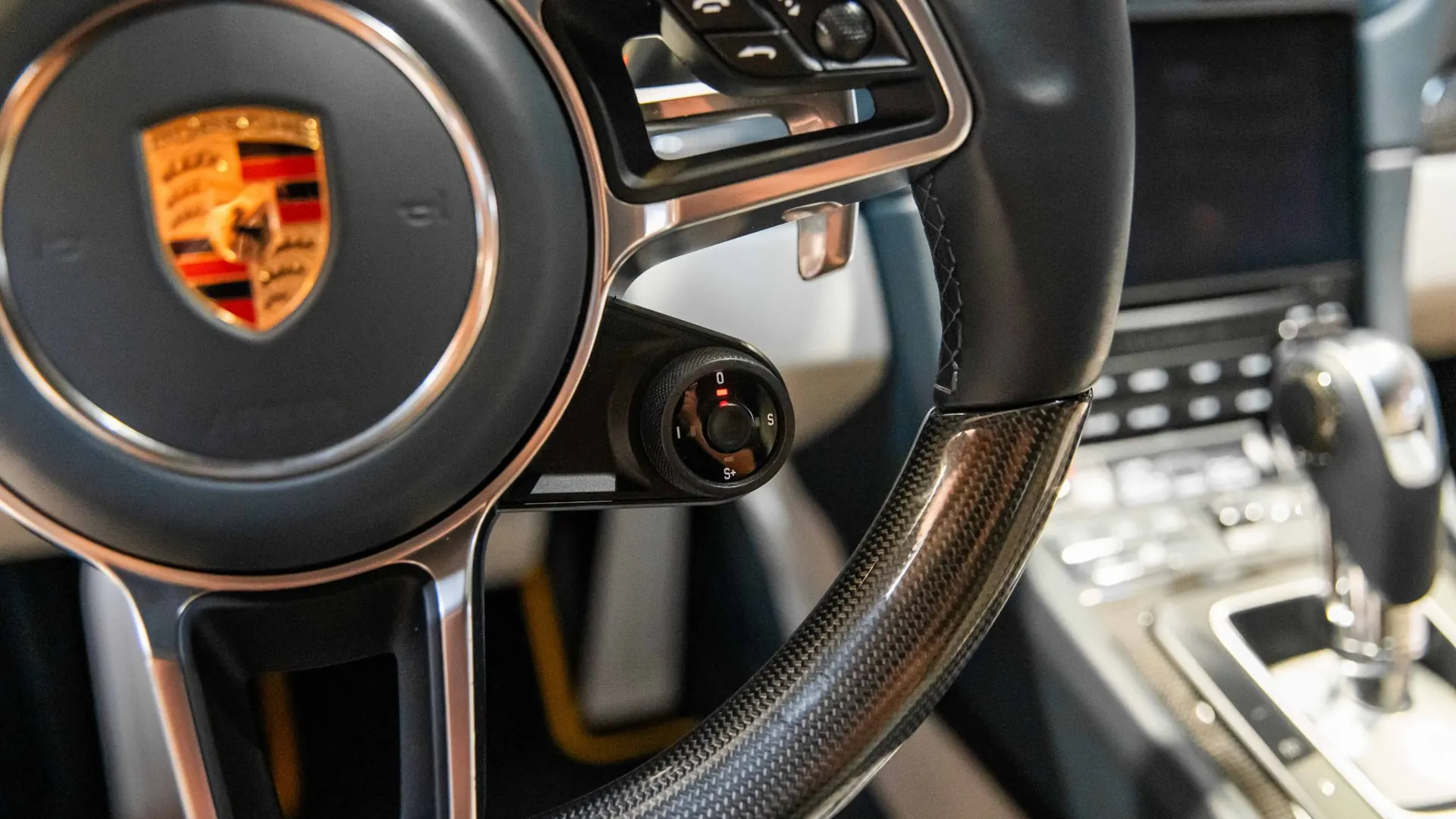 Porsche 911 — photo 44