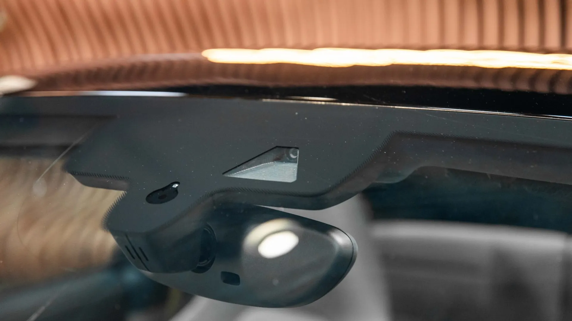 Porsche 911 — photo 17