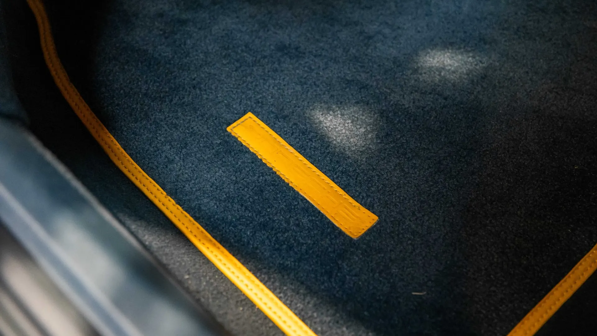 Porsche 911 — photo 38