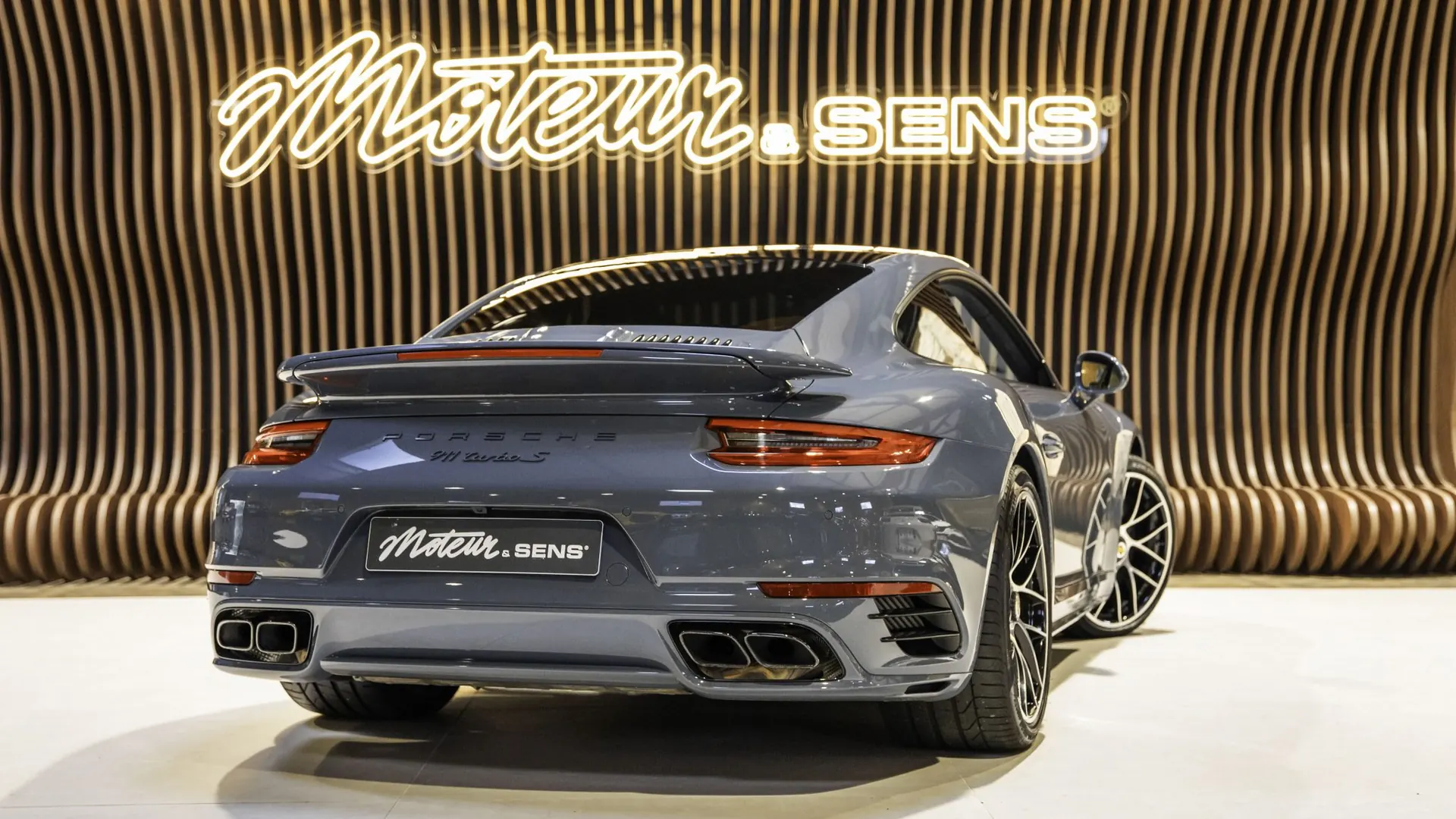 Porsche 911 — photo 3