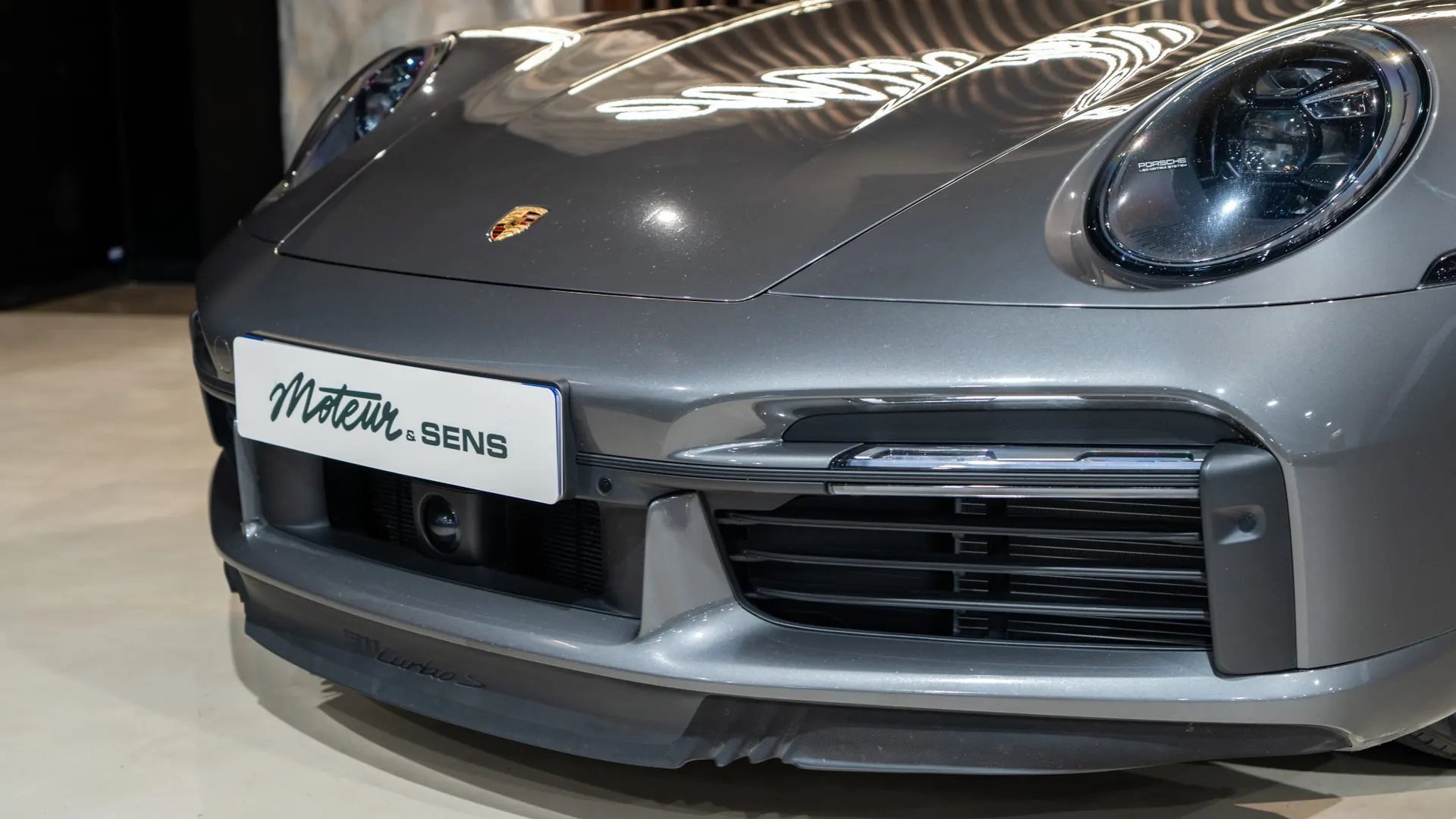 Porsche 911 — photo 39