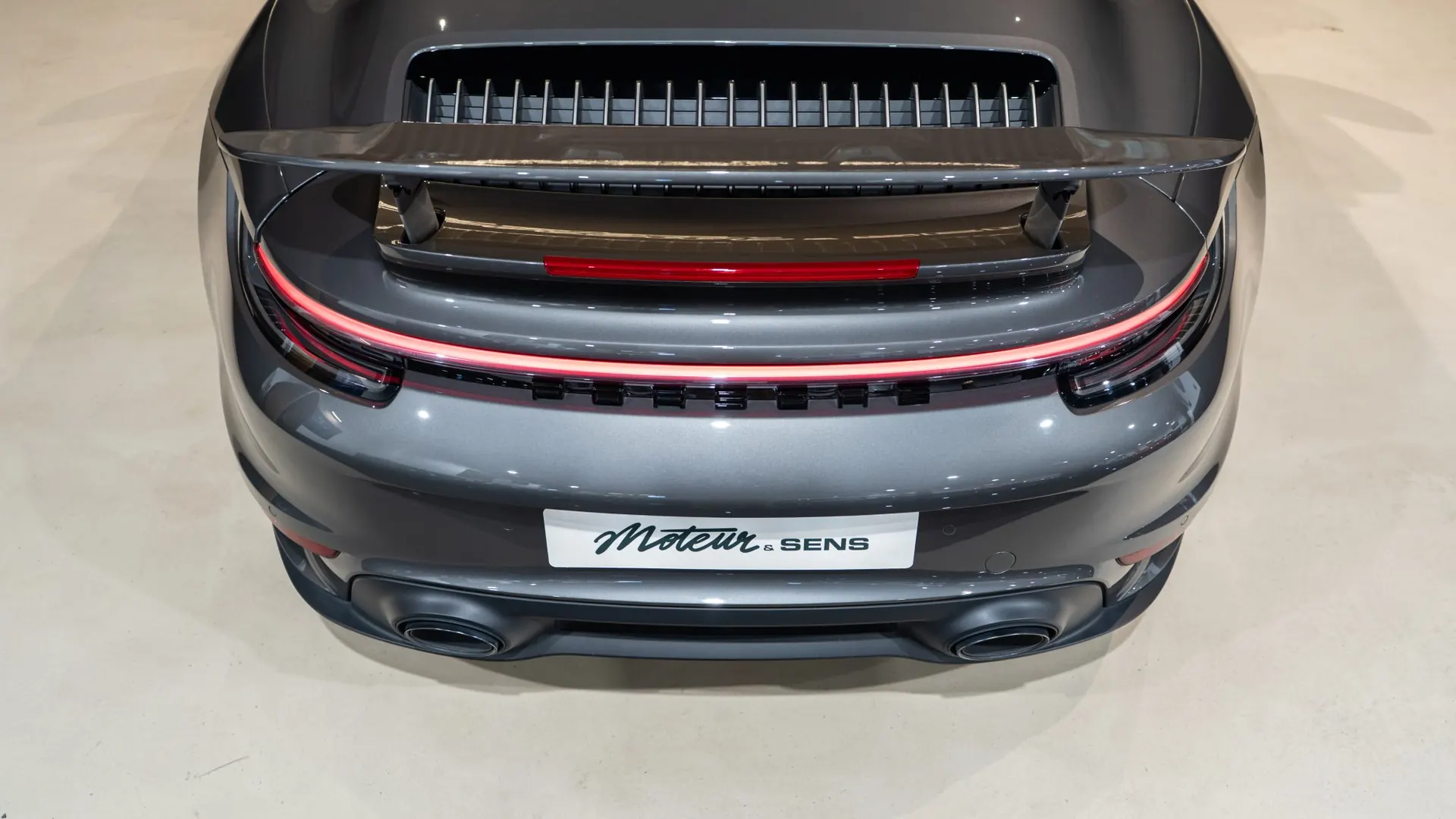 Porsche 911 — photo 41