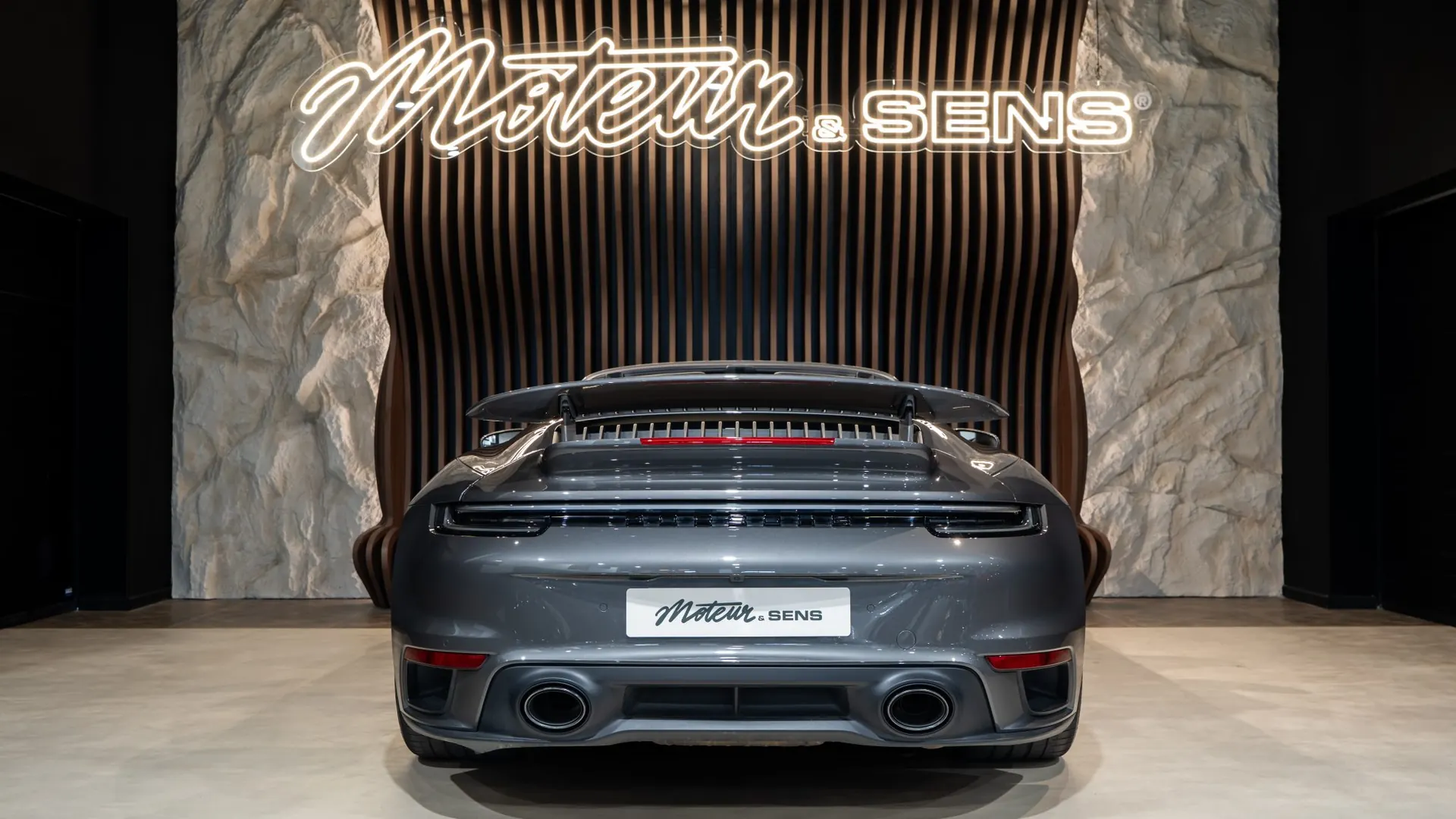 Porsche 911 — photo 4