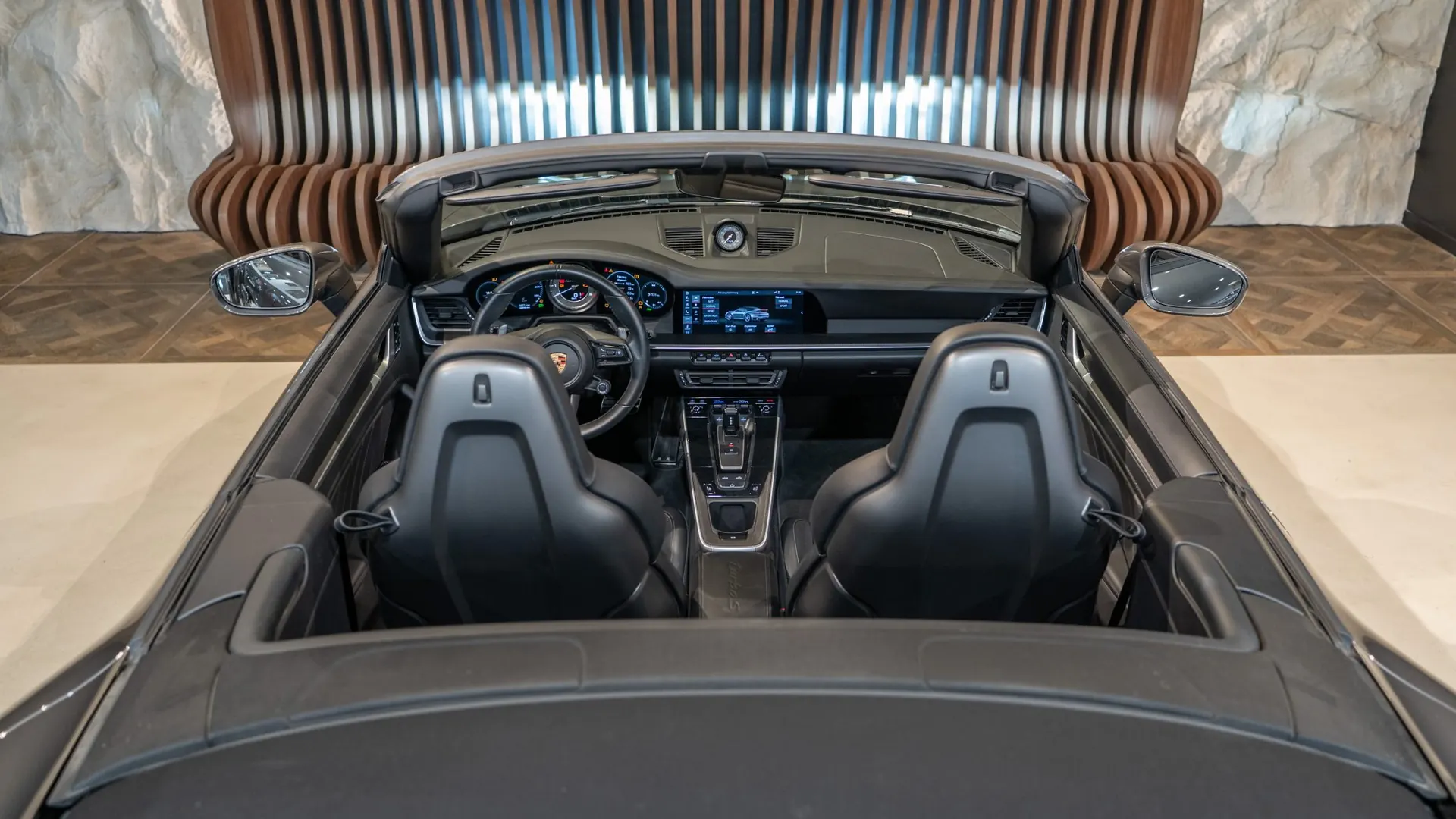 Porsche 911 — photo 14