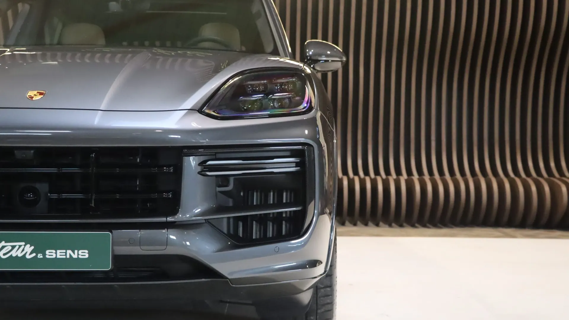 Porsche CAYENNE — photo 46