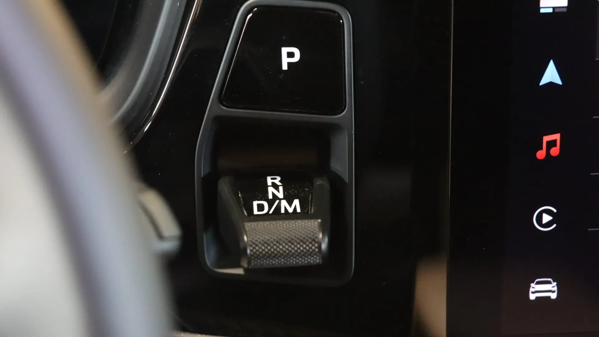 Porsche CAYENNE — photo 28