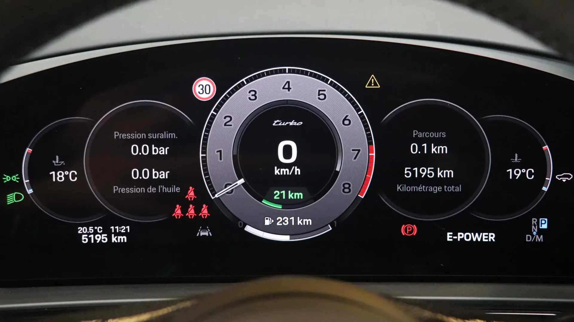 Porsche CAYENNE — photo 24