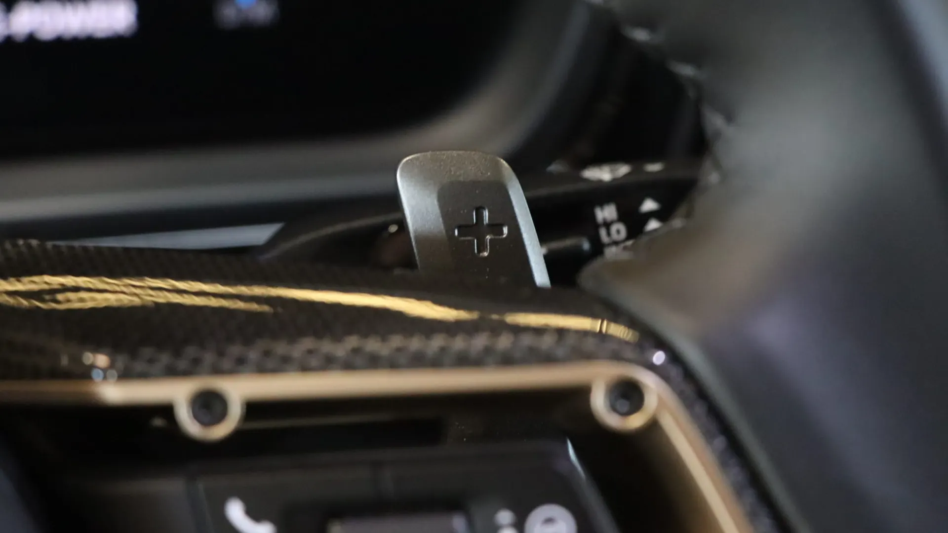 Porsche CAYENNE — photo 21