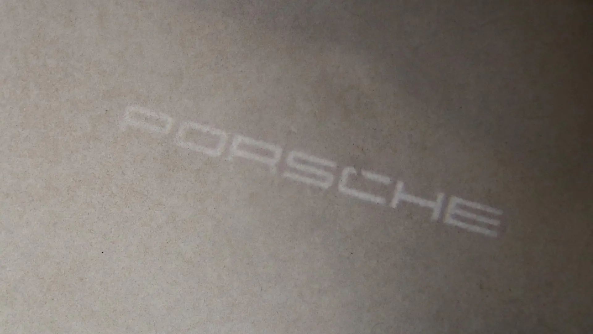 Porsche CAYENNE — photo 11