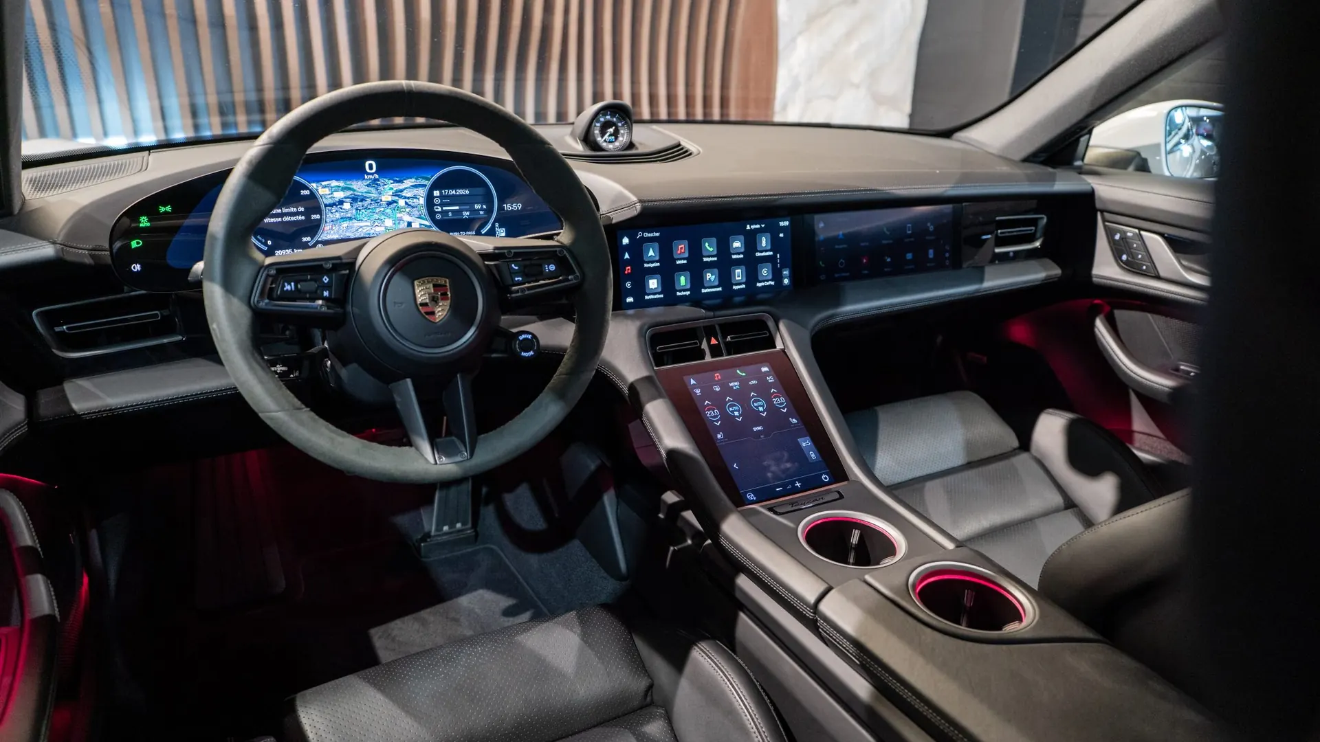 Porsche PORSCHE — photo 22