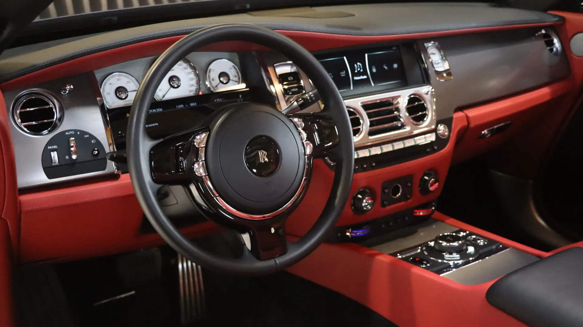 Rolls Royce DAWN — photo 14