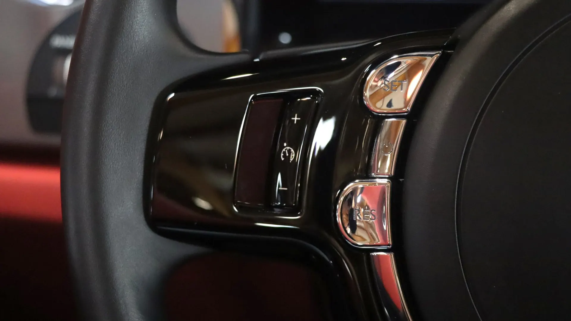 Rolls Royce DAWN — photo 17