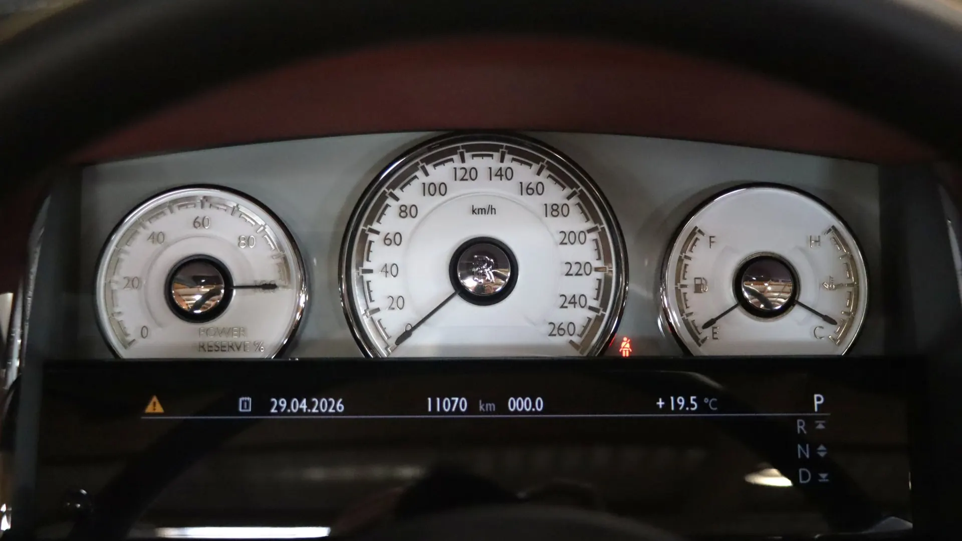 Rolls Royce DAWN — photo 22