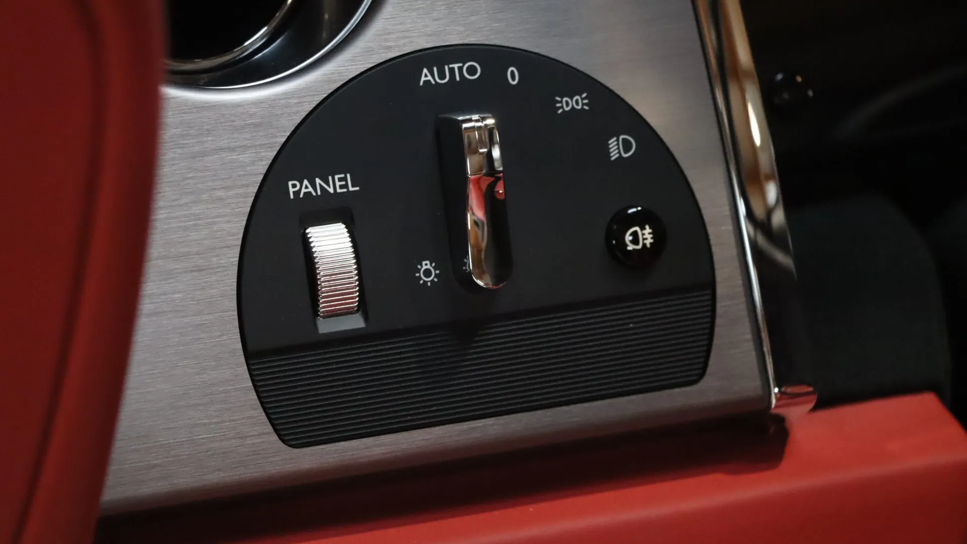 Rolls Royce DAWN — photo 16