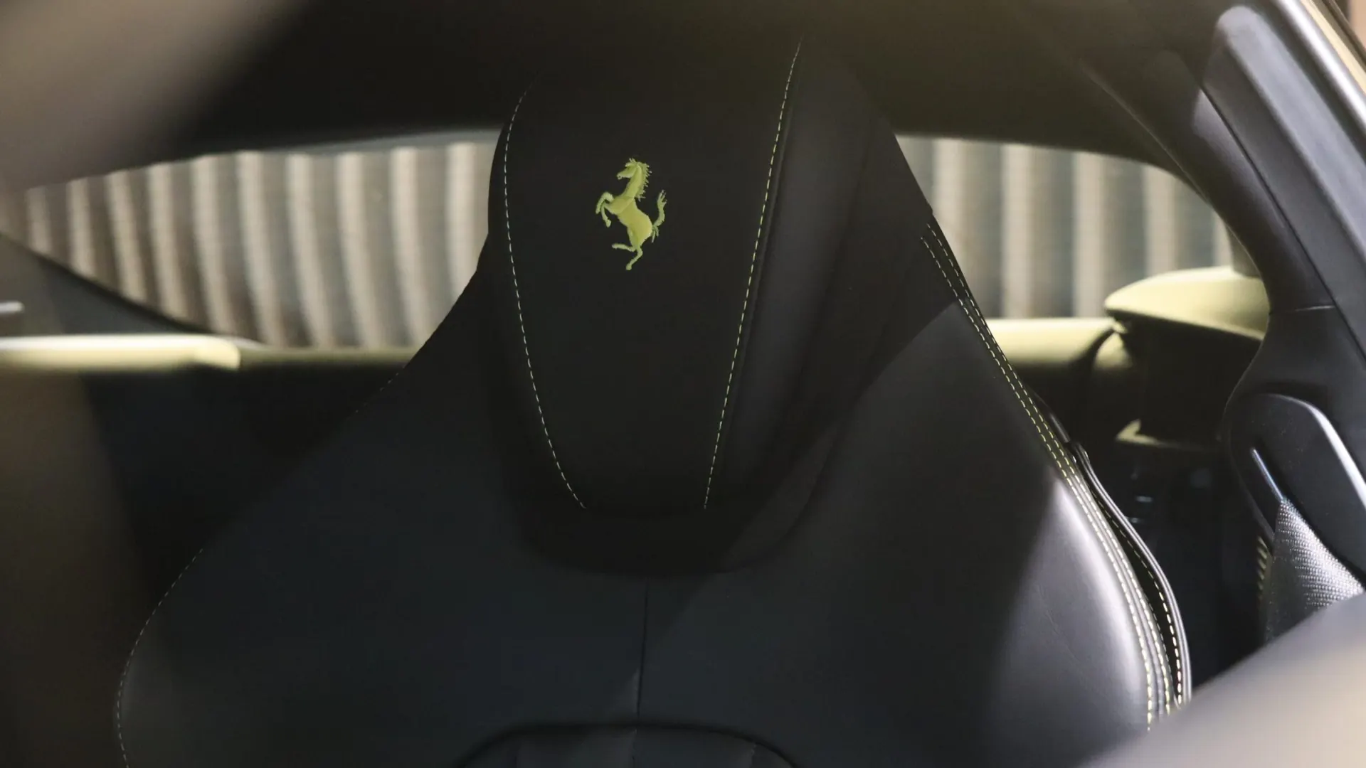 Ferrari ROMA — photo 30