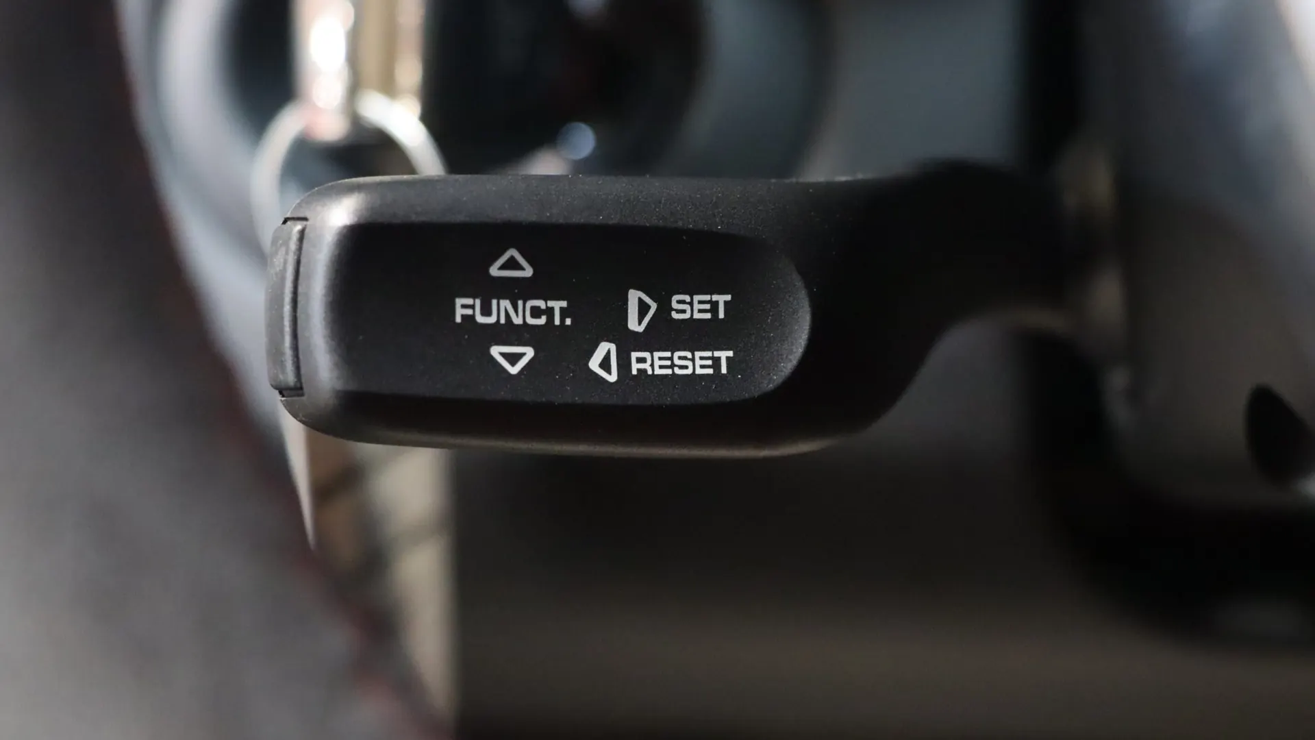 Porsche 911 — photo 18