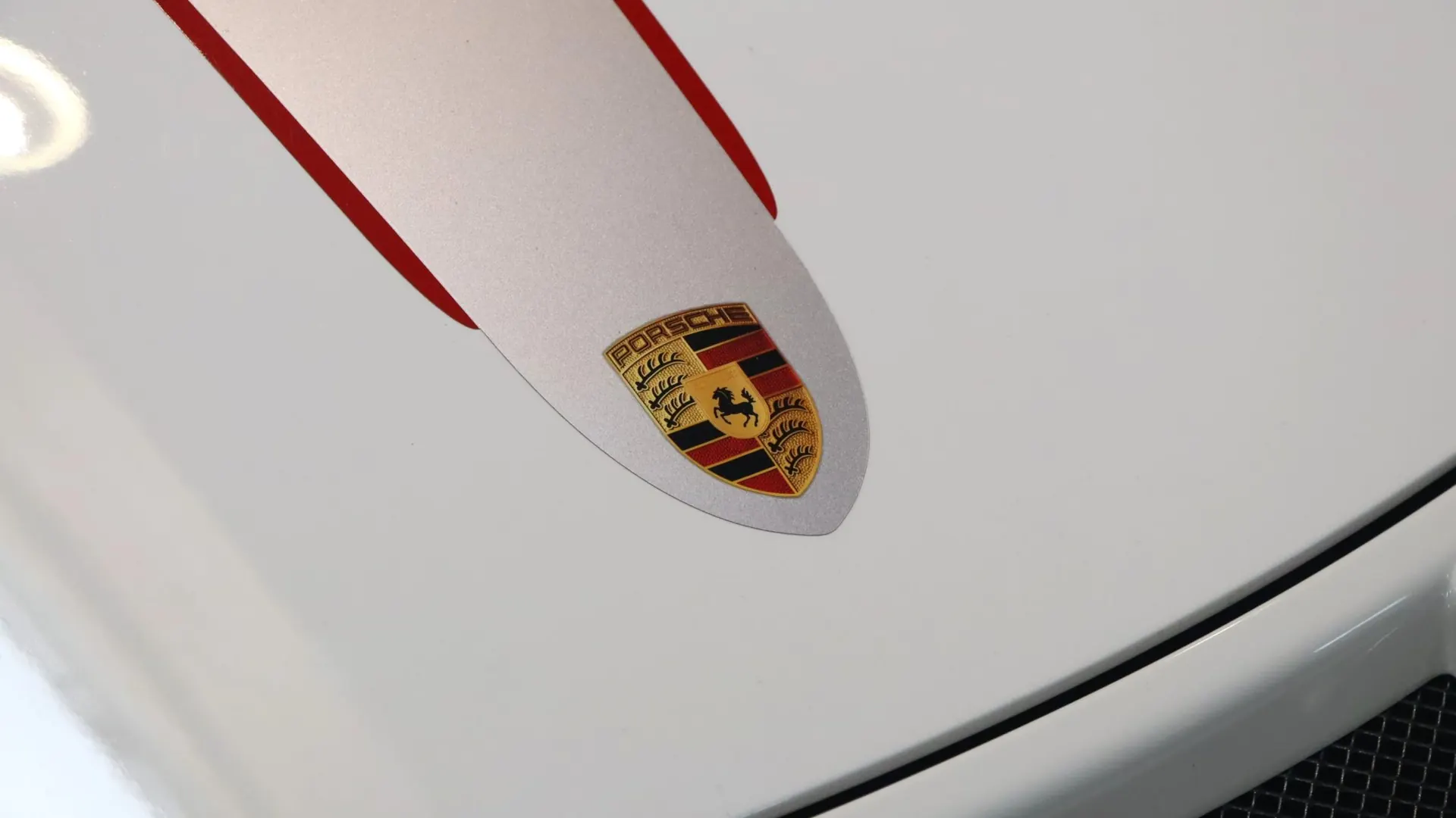Porsche 911 — photo 39