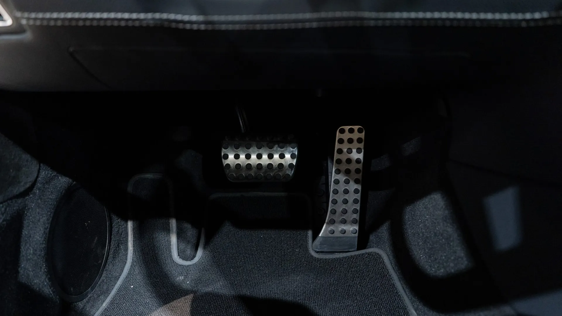 Mercedes SLS — photo 26