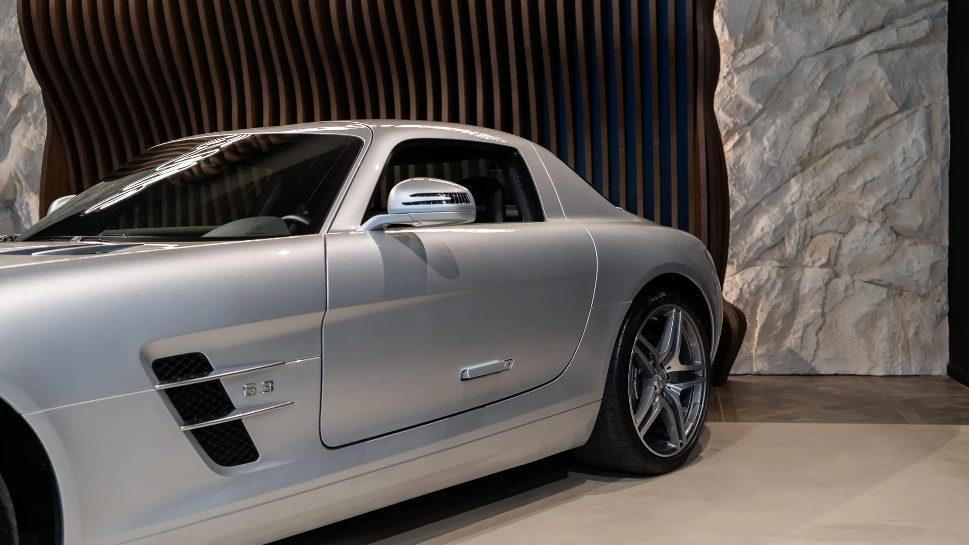 Mercedes SLS — photo 46