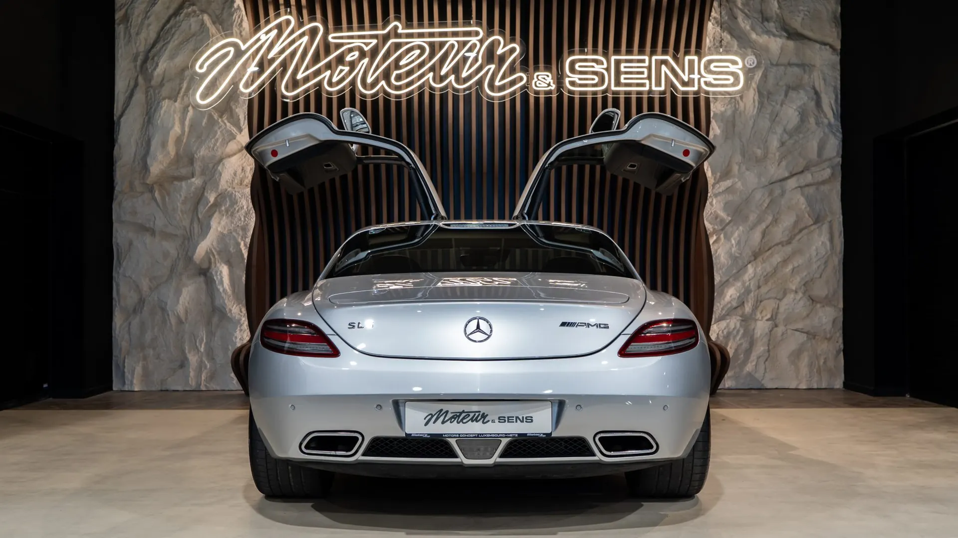 Mercedes SLS — photo 34