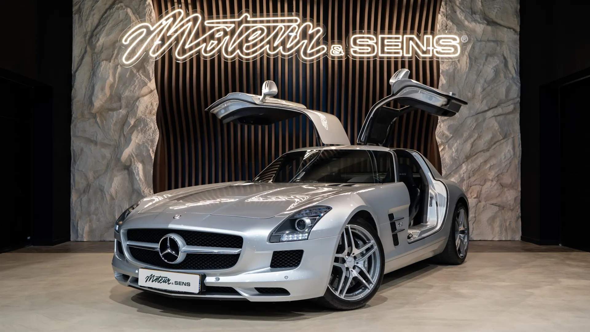 Mercedes SLS — photo 31