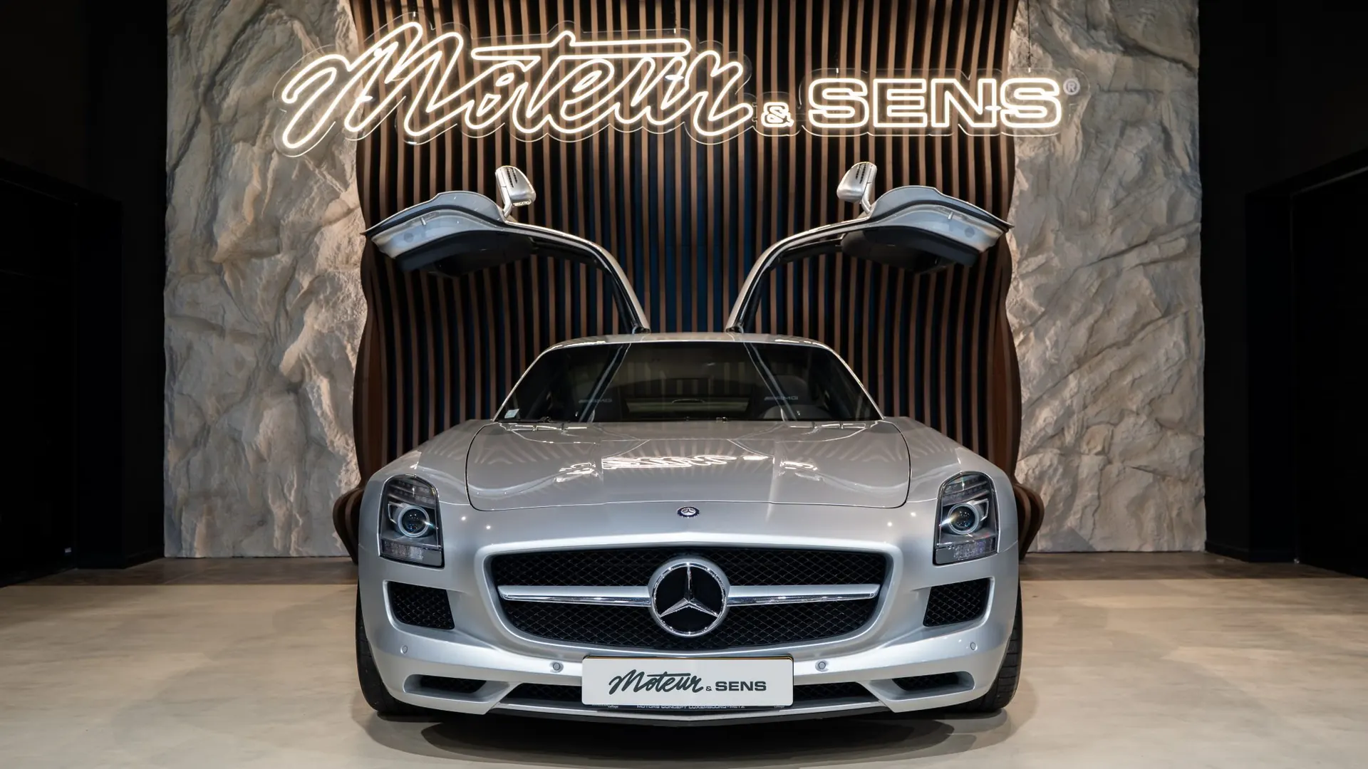 Mercedes SLS — photo 33