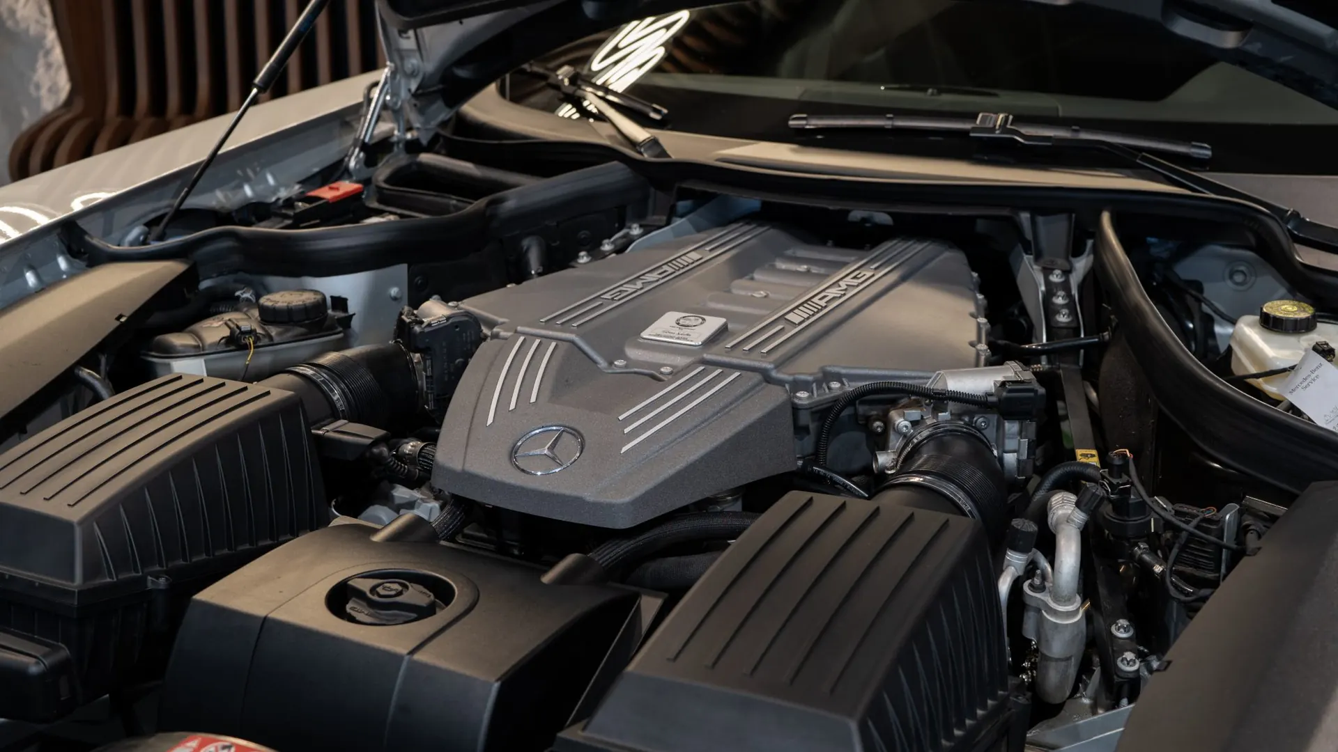 Mercedes SLS — photo 36