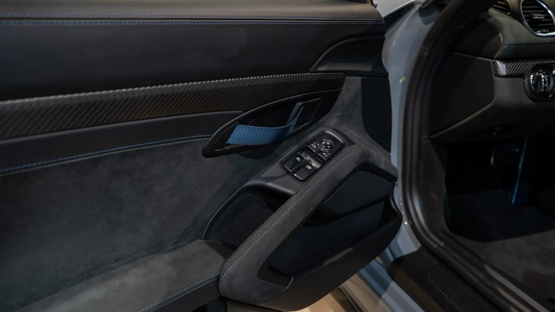 Porsche Porsche — photo 14