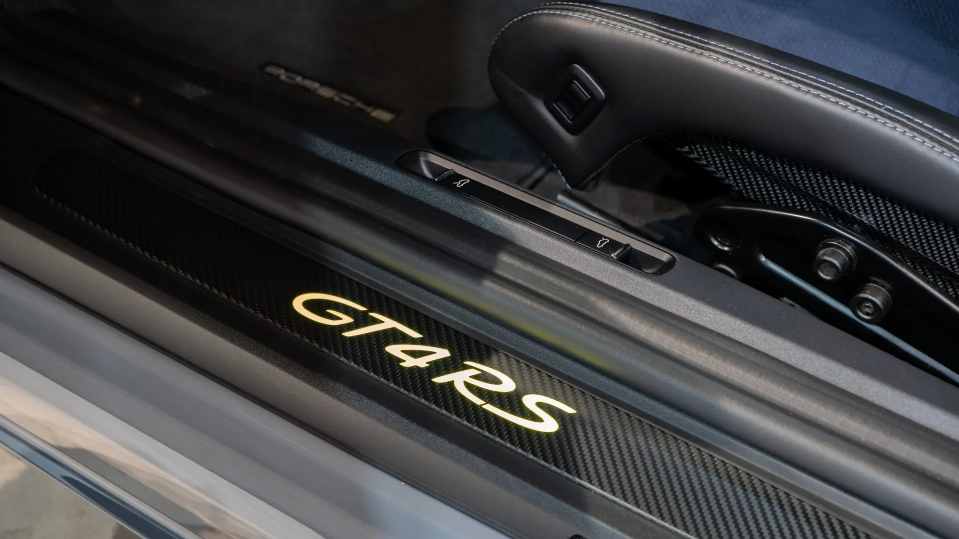 Porsche Porsche — photo 11