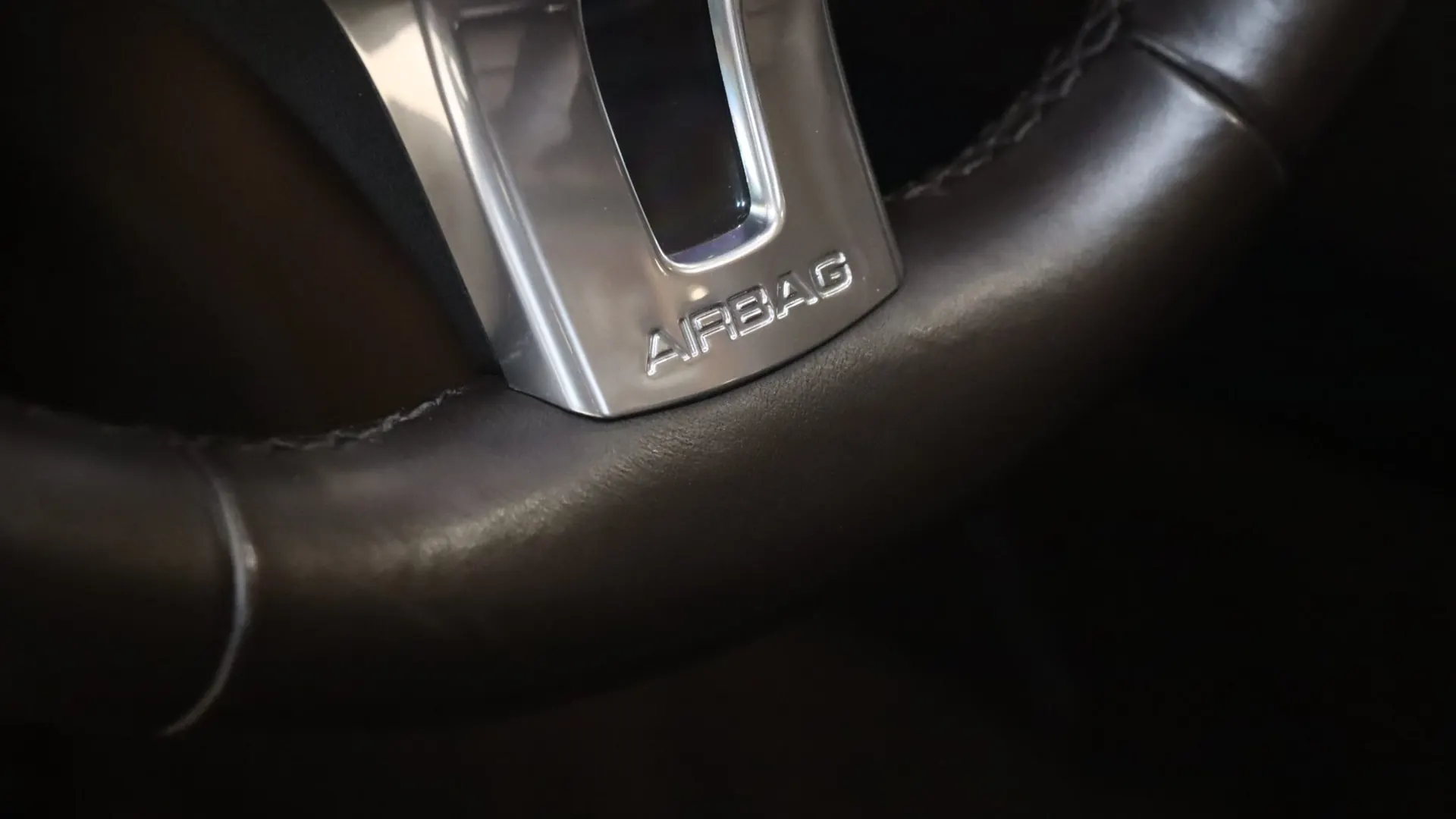 Porsche 911 — photo 24