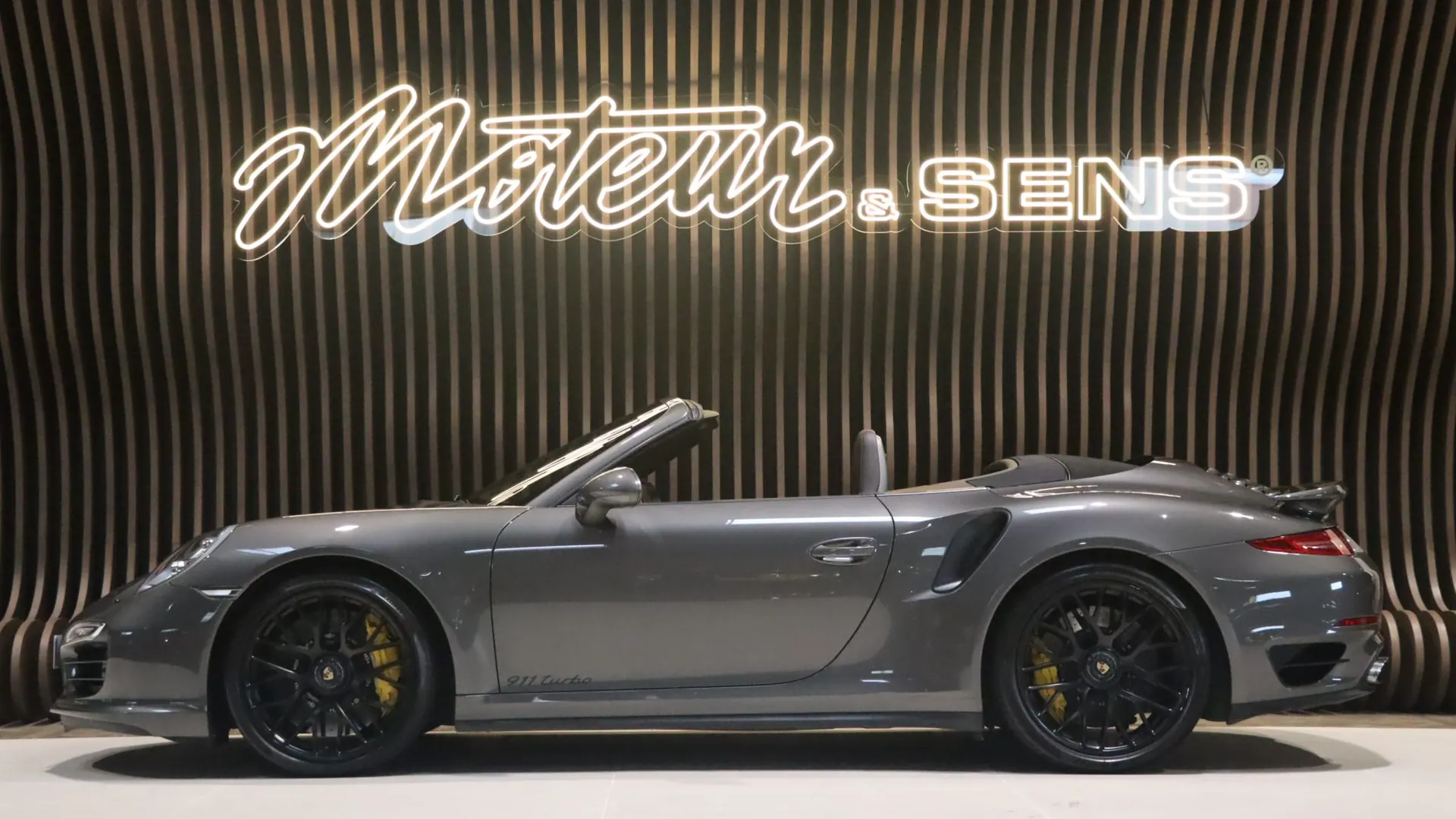 Porsche 911 — photo 5