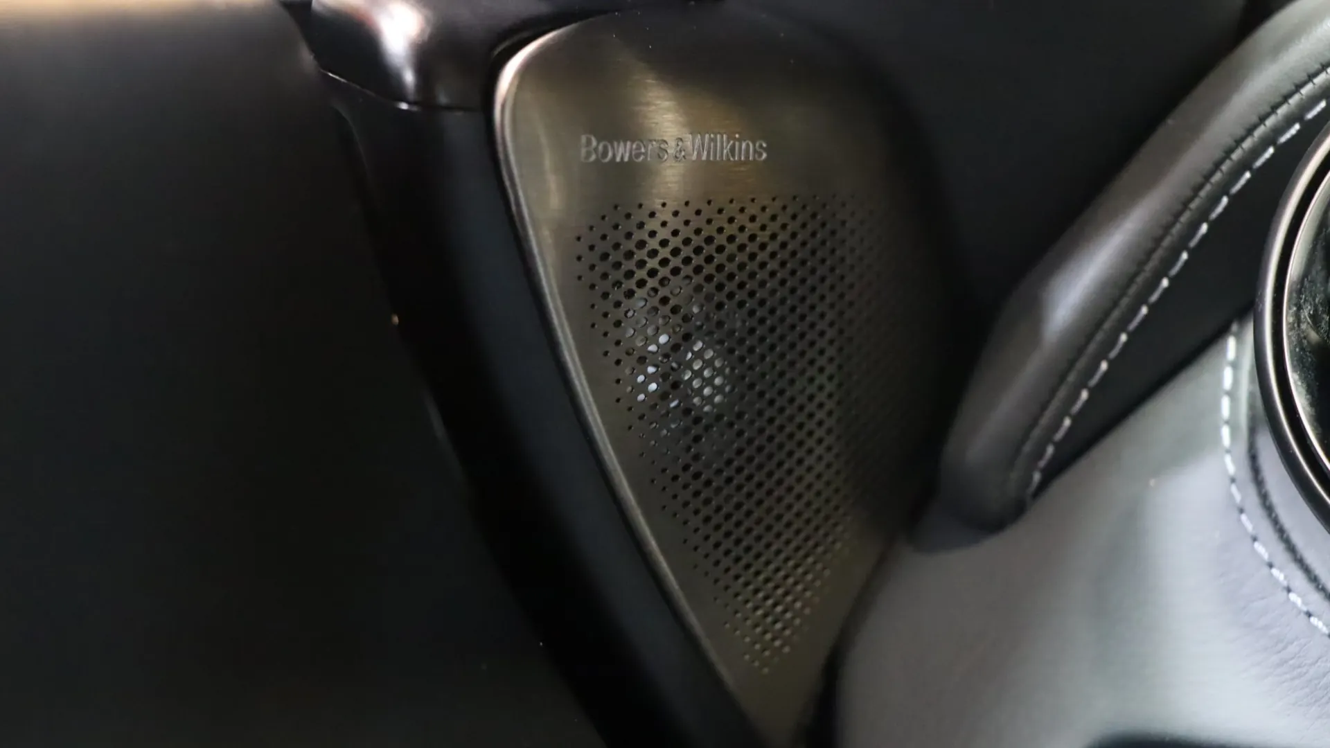 McLaren 720S — photo 15