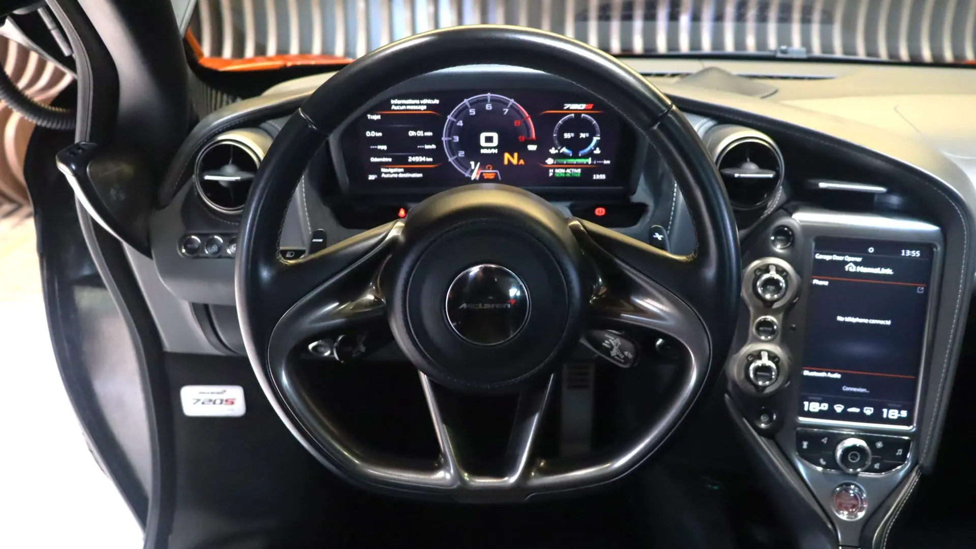 McLaren 720S — photo 9