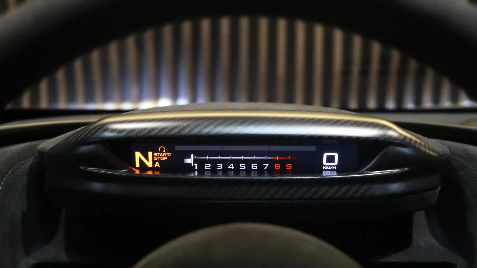 McLaren 720S — photo 23