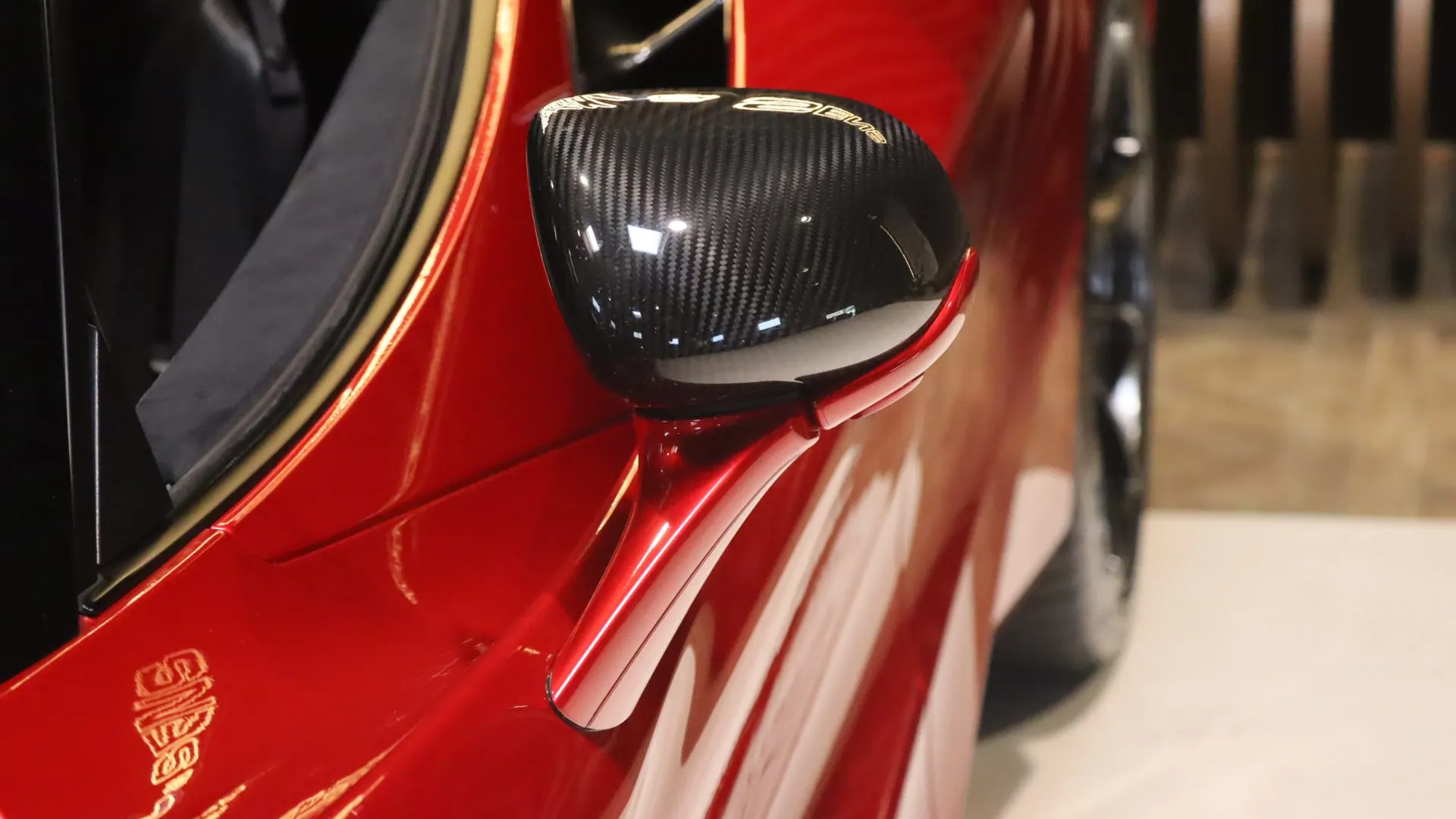 McLaren 720S — photo 43