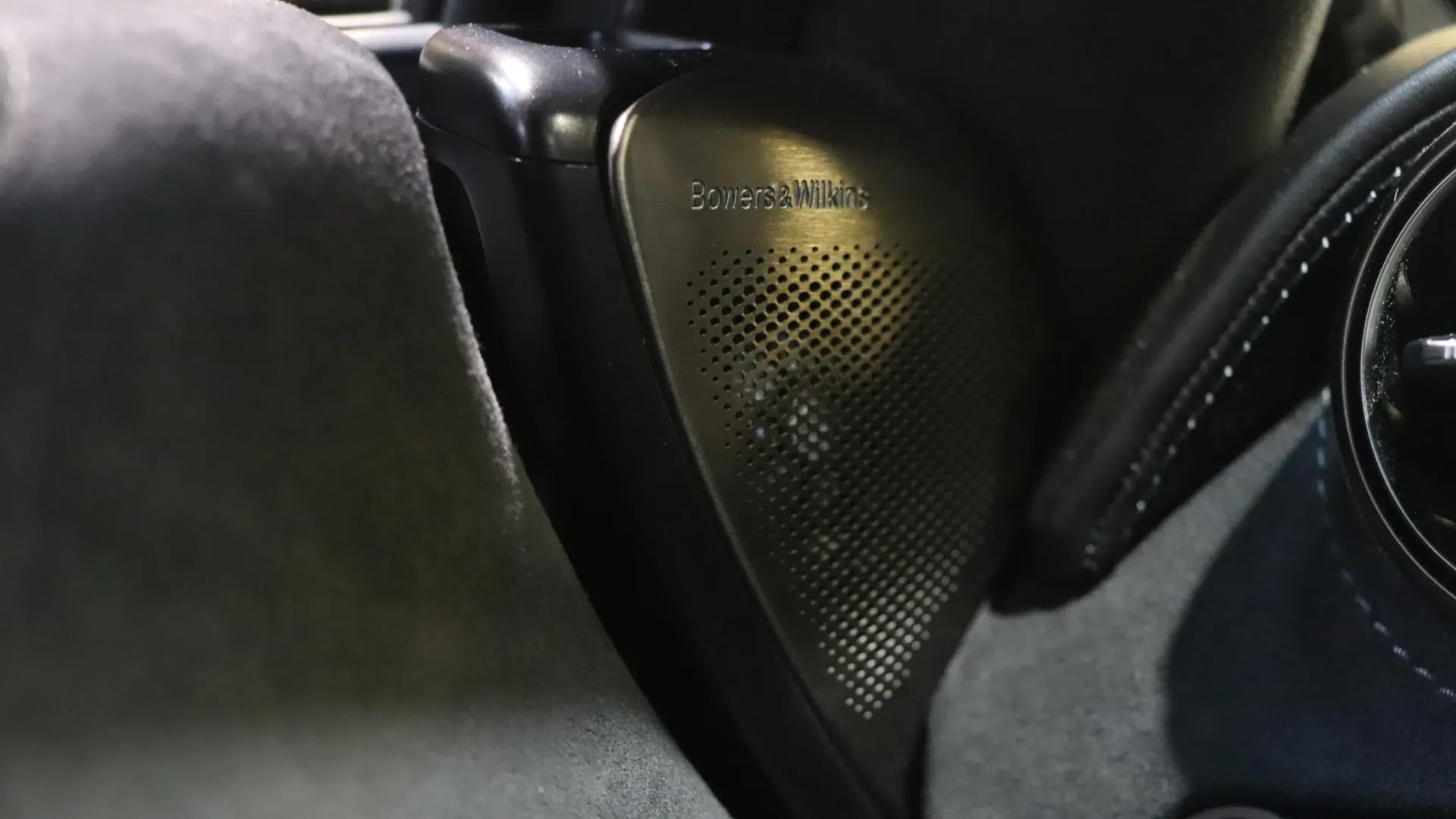McLaren 720S — photo 15