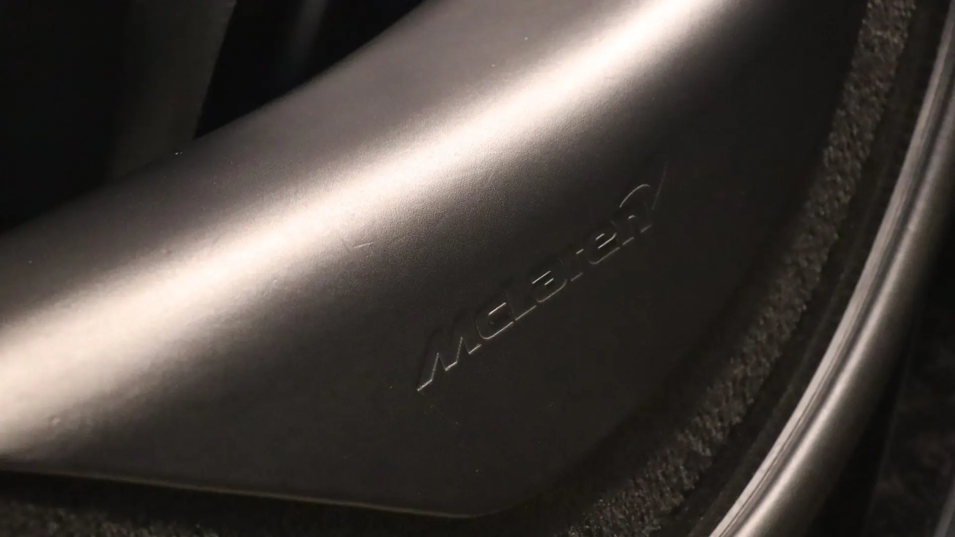 McLaren 720S — photo 12