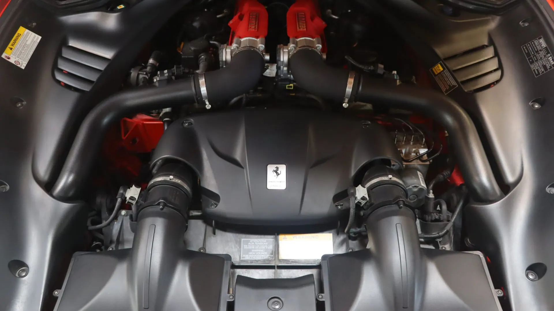 Ferrari CALIFORNIA — photo 41