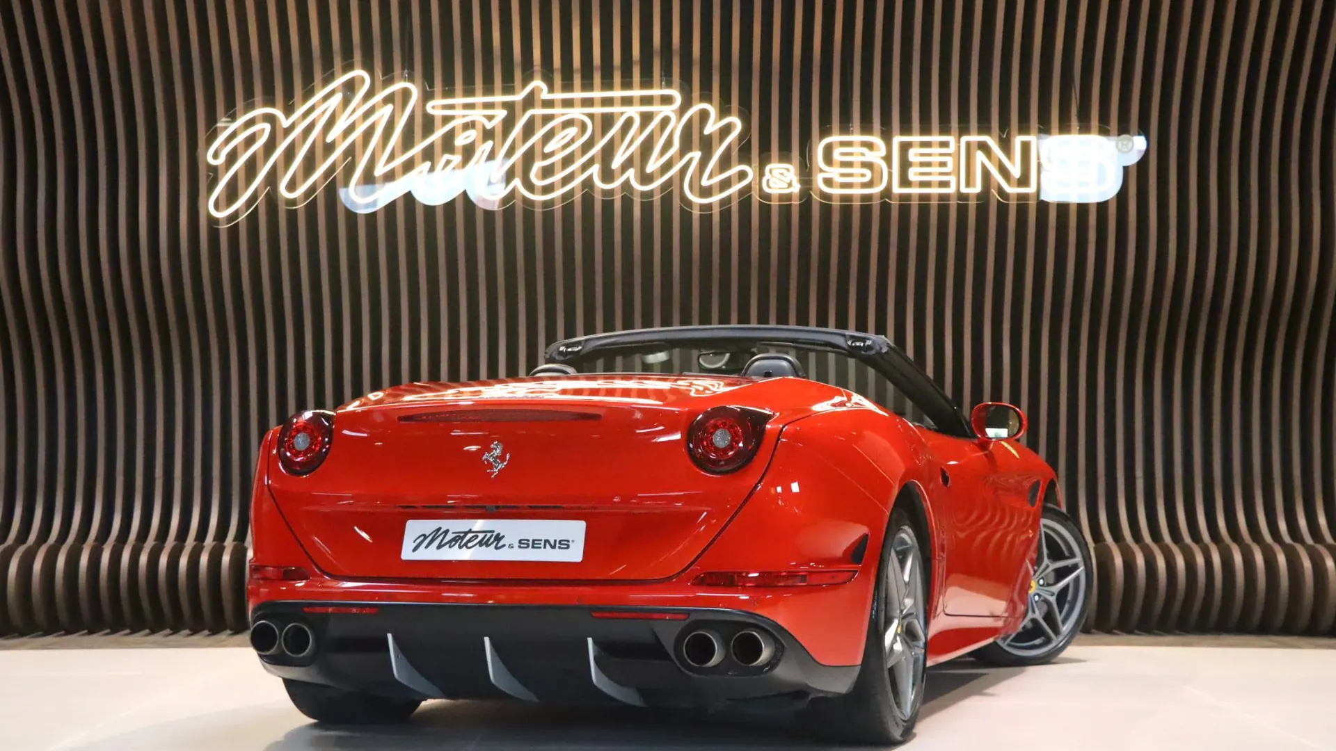 Ferrari CALIFORNIA — photo 2