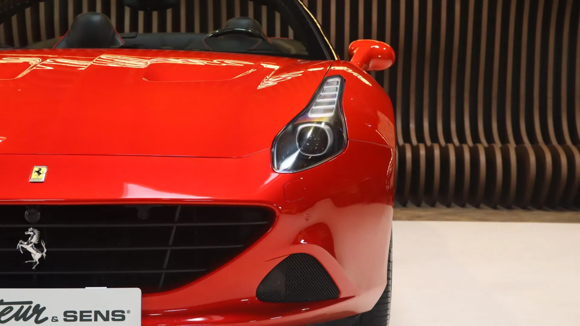 Ferrari CALIFORNIA — photo 37