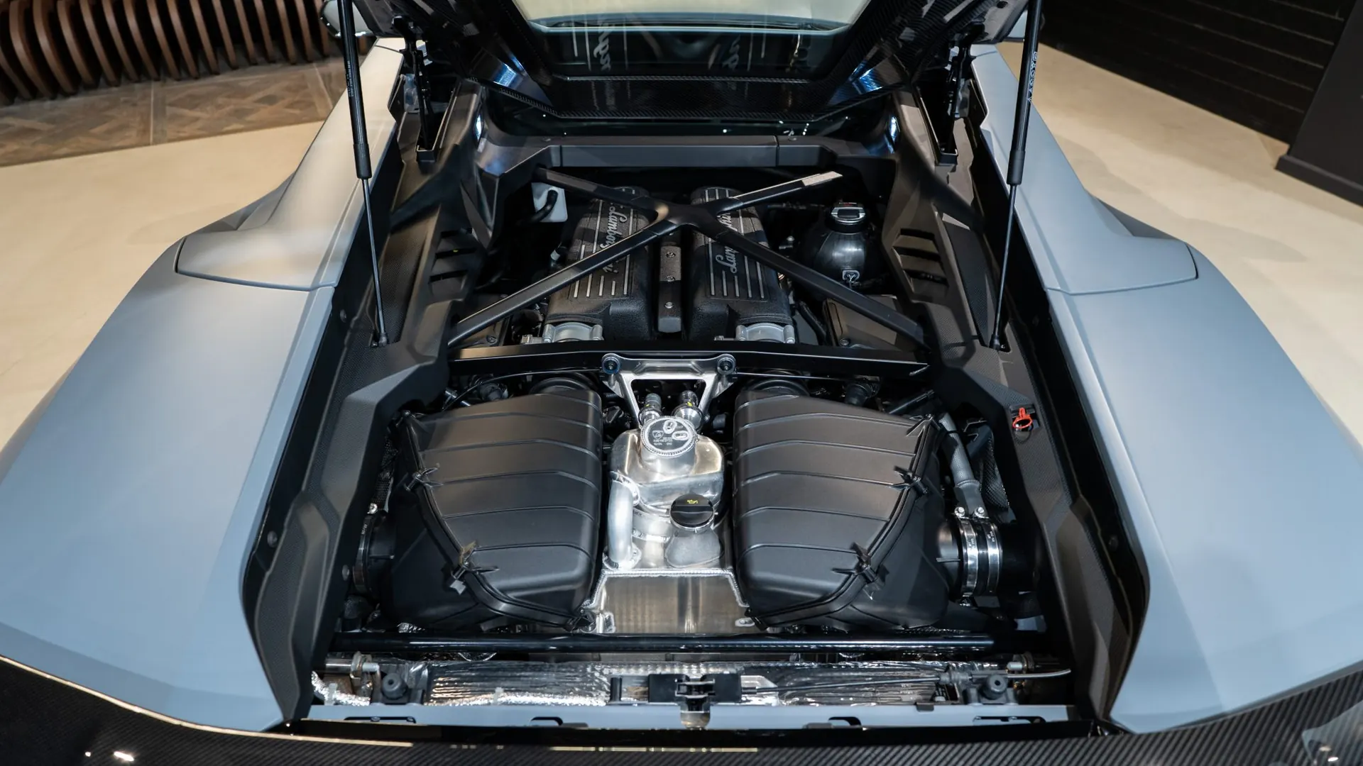 Lamborghini HURACAN — photo 43